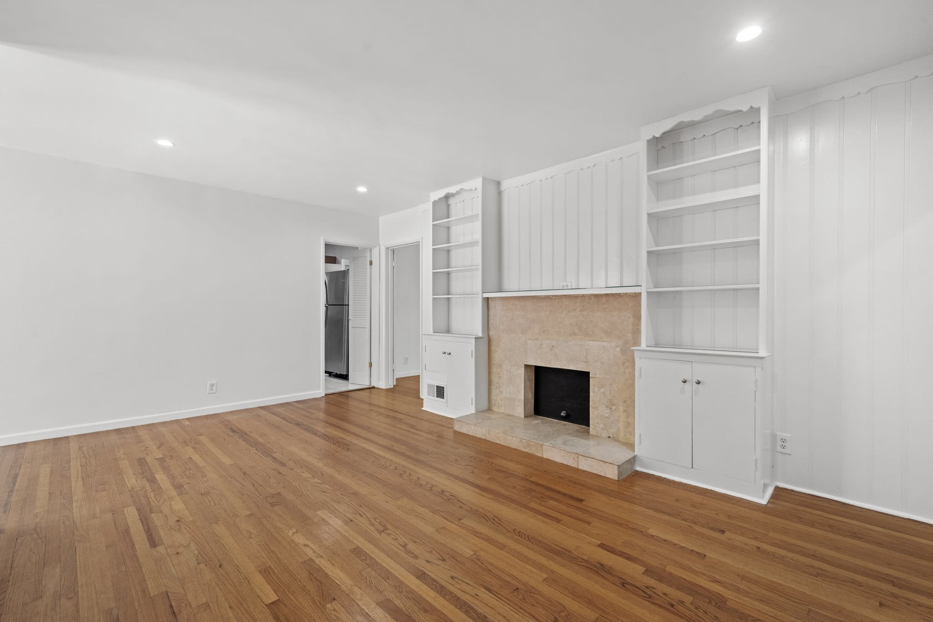 Pristine & Historic Trophy Duplex in Prime Miracle Mile