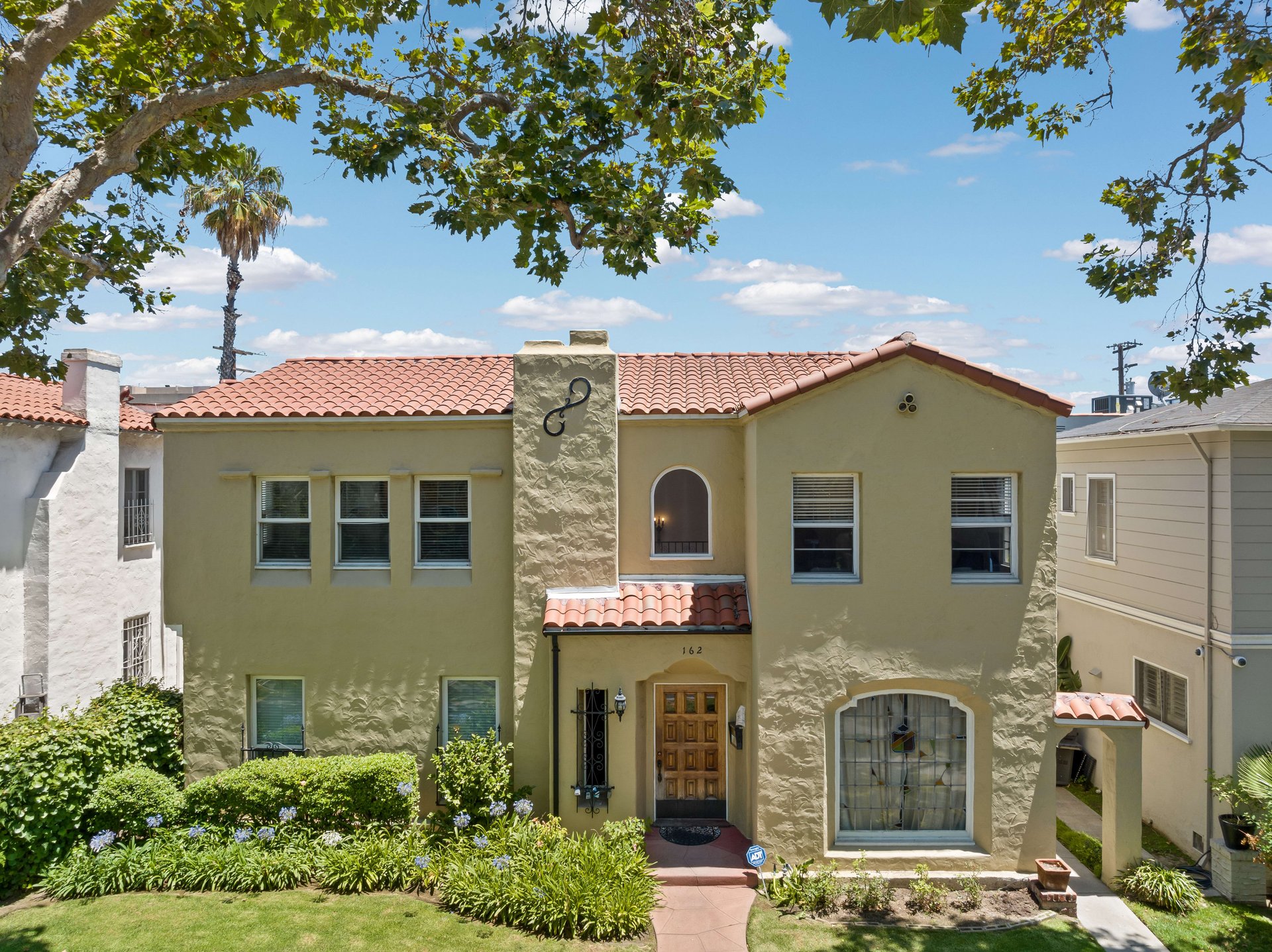 162 N Swall Dr, Beverly Hills