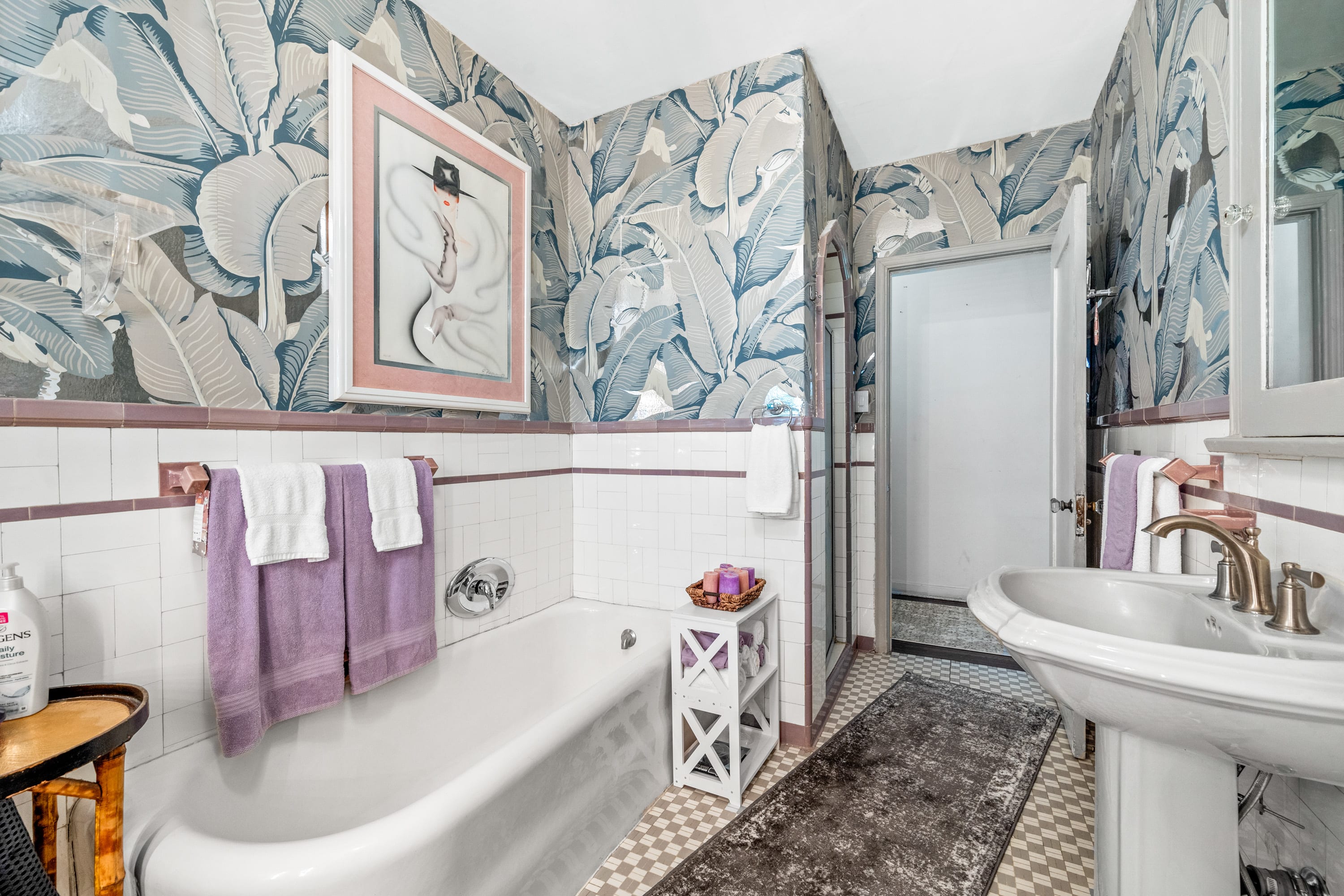 Opportunity Knocks in Prime Beverly Grove!