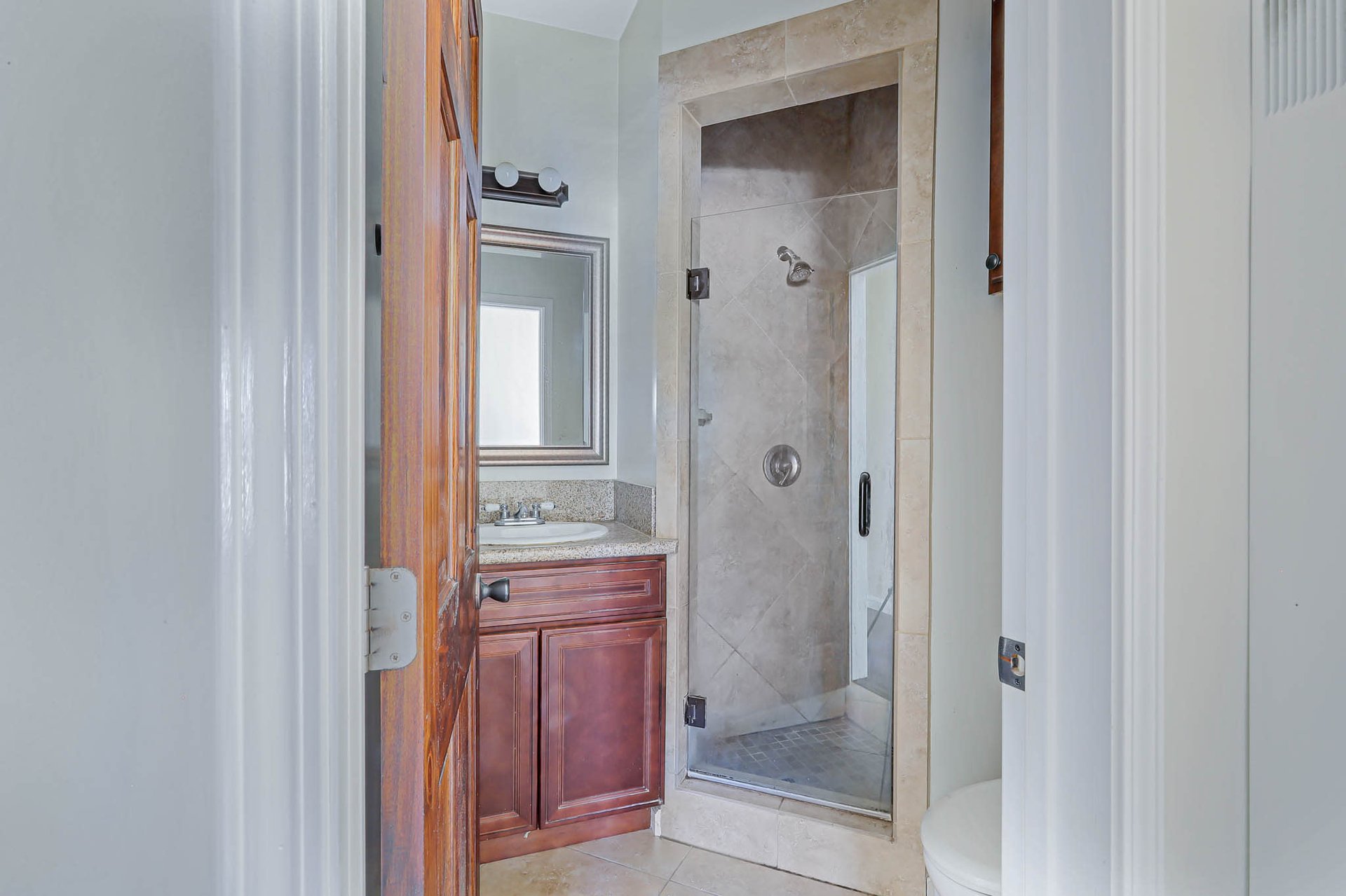 Excellent Opportunity. 5-Units at Strong Current 5.6% Cap in Wilshire HIghlands