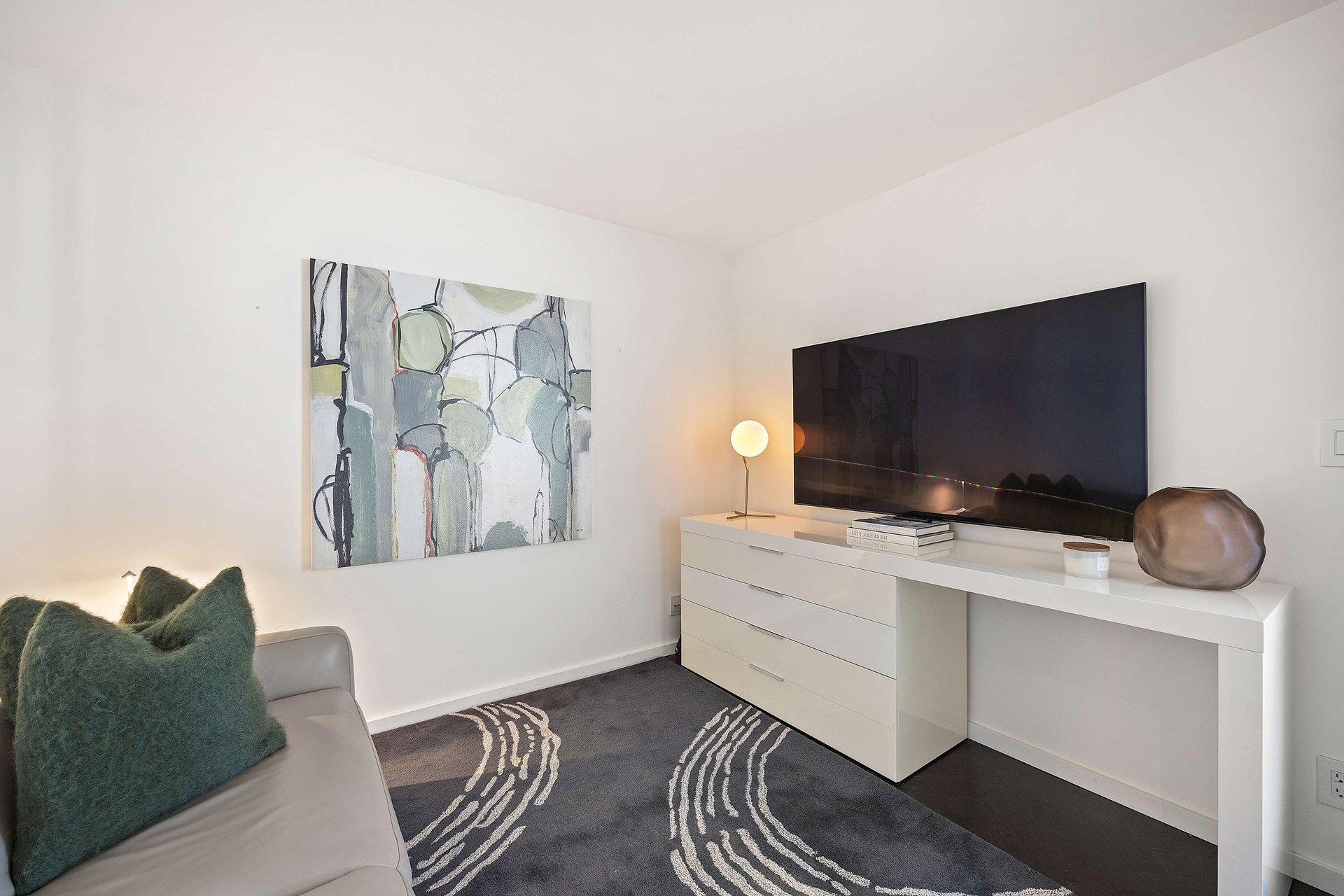 Suite 3006- 180 University Avenue