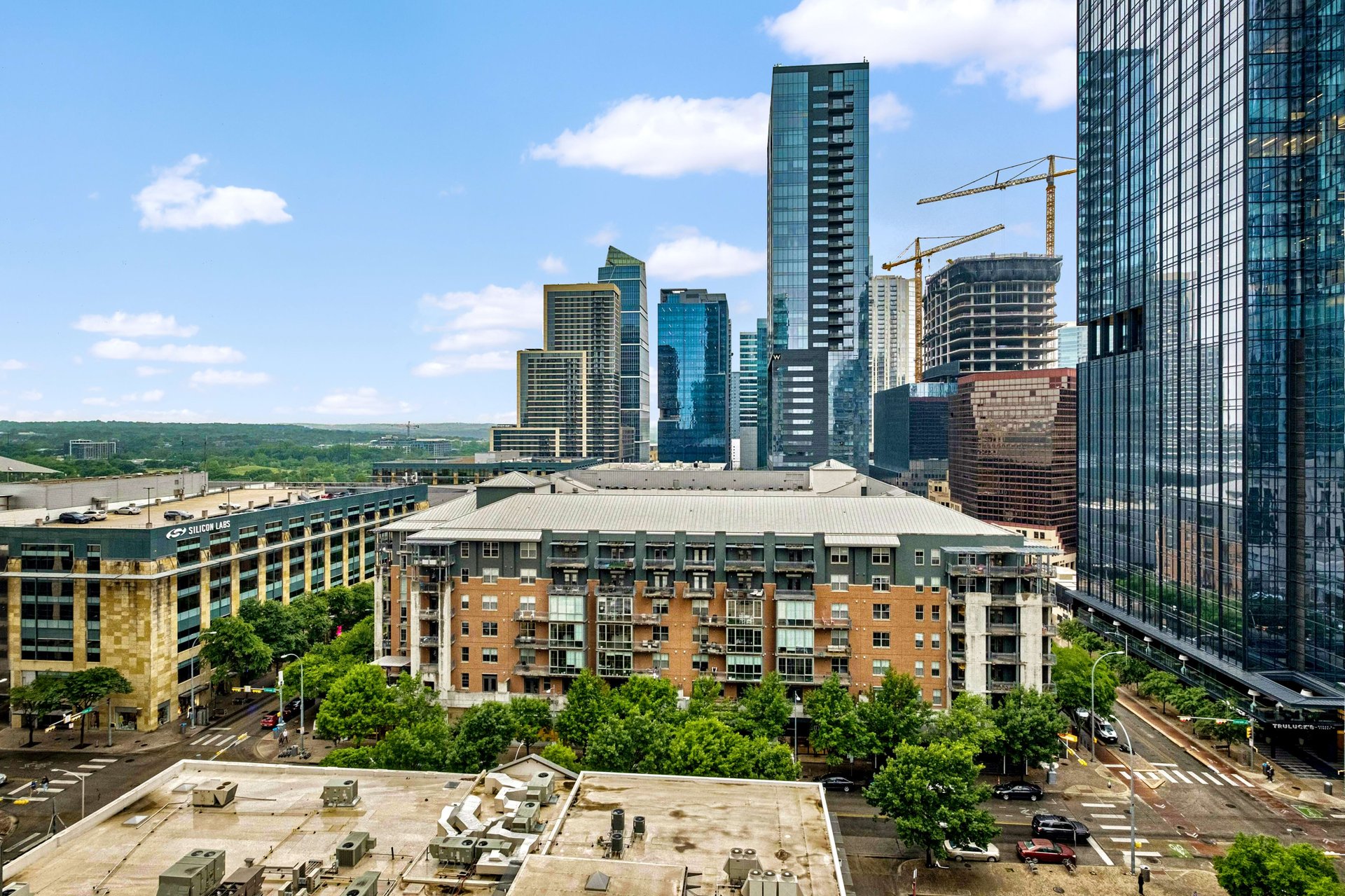 200 Congress Ave #12E