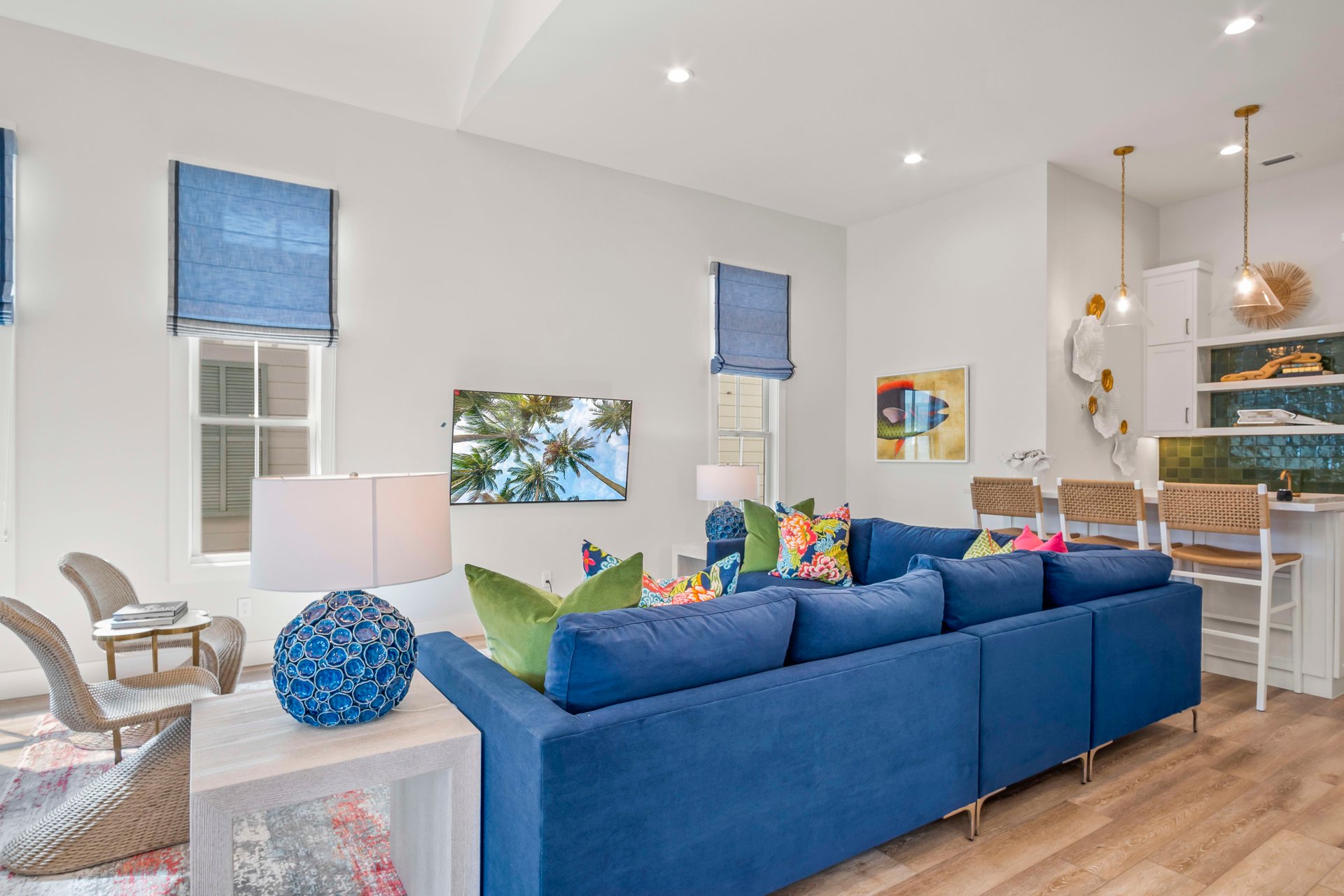 Coastline Drive, 4 Beds 4 Baths