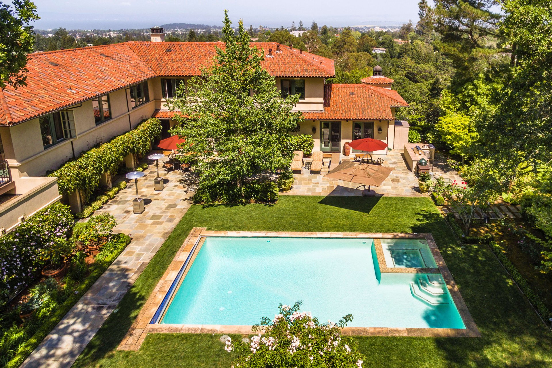 200 Robin Rd
