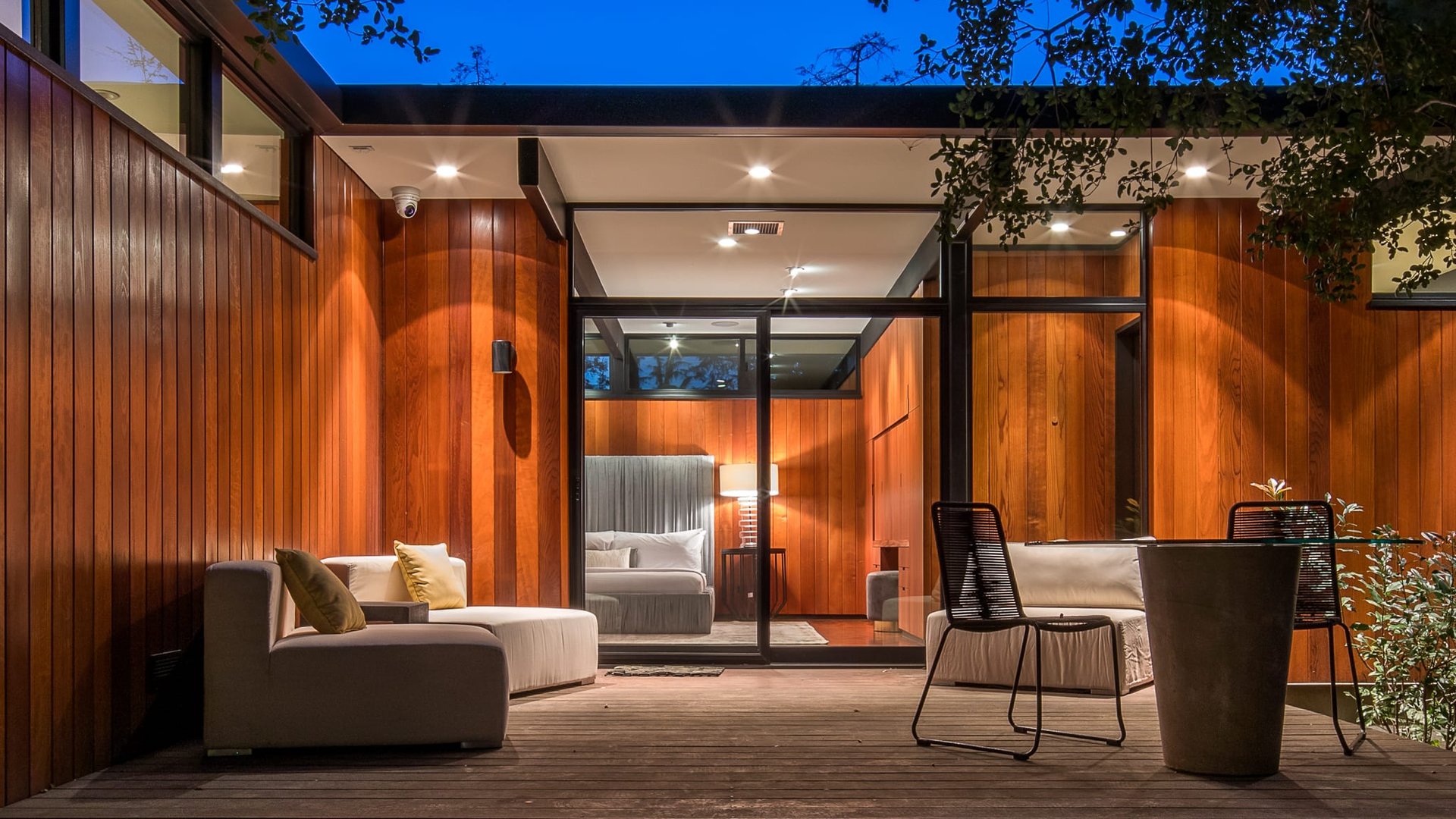5228 Escalante Dr