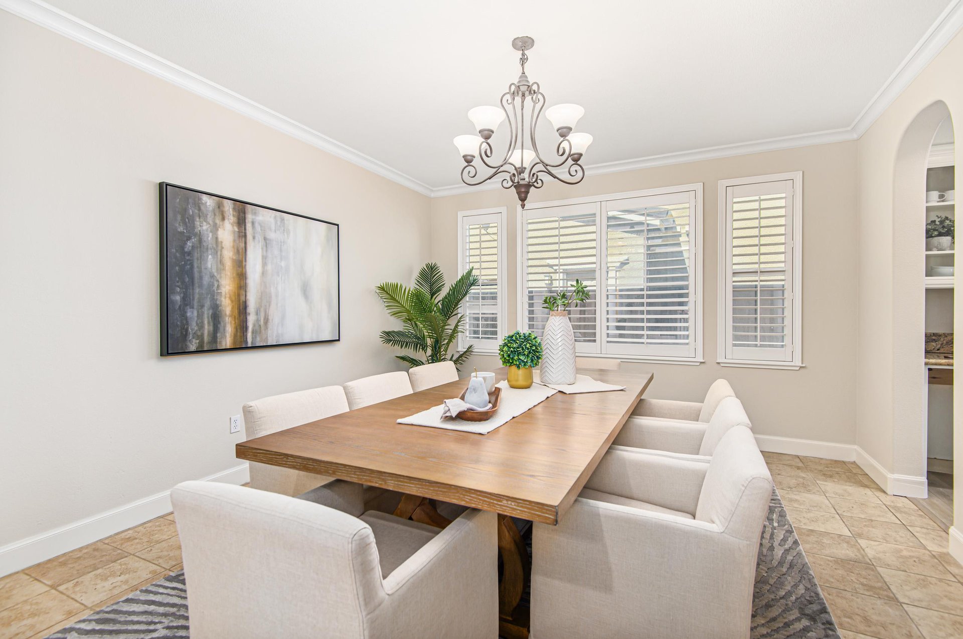 2112 Laguna Creek Lane