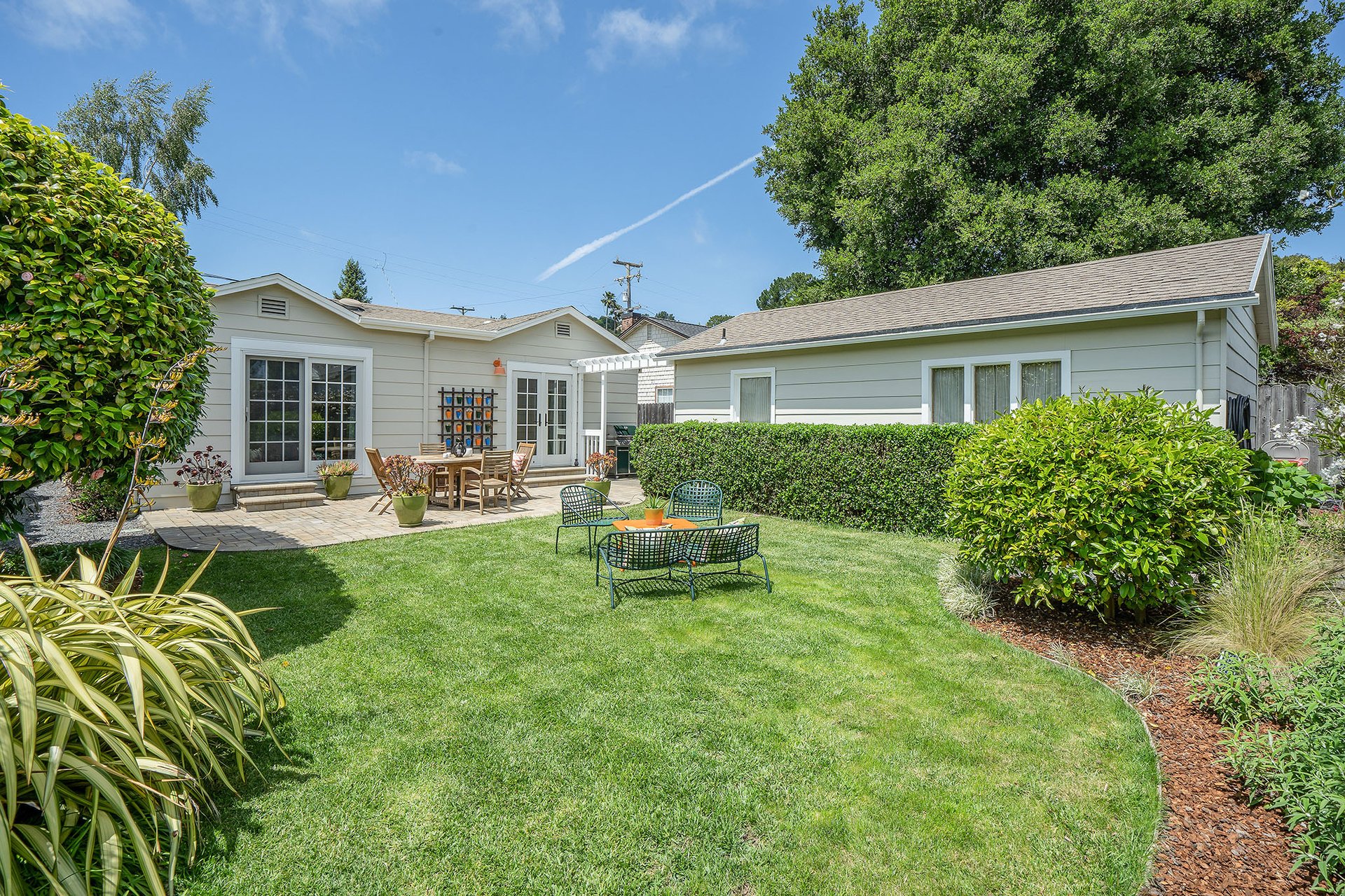 218 Amicita Avenue