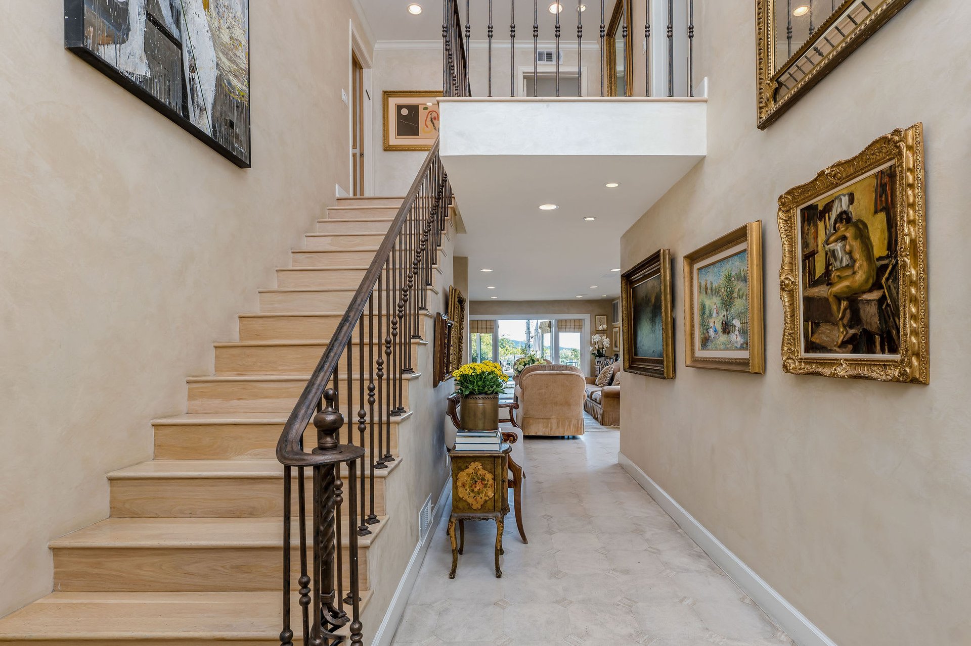 3075 DEEP CANYON DR