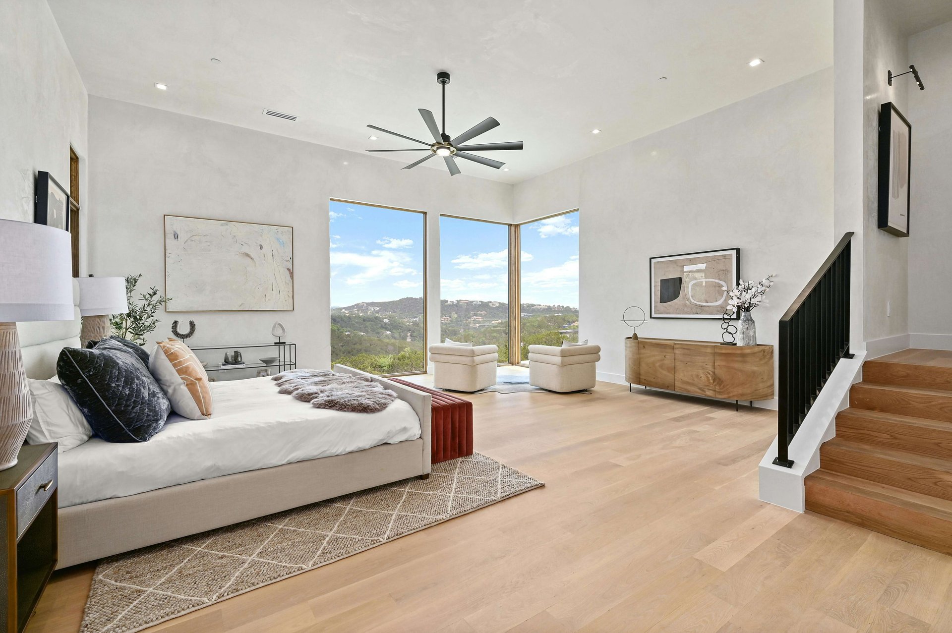 2 Valbella Drive