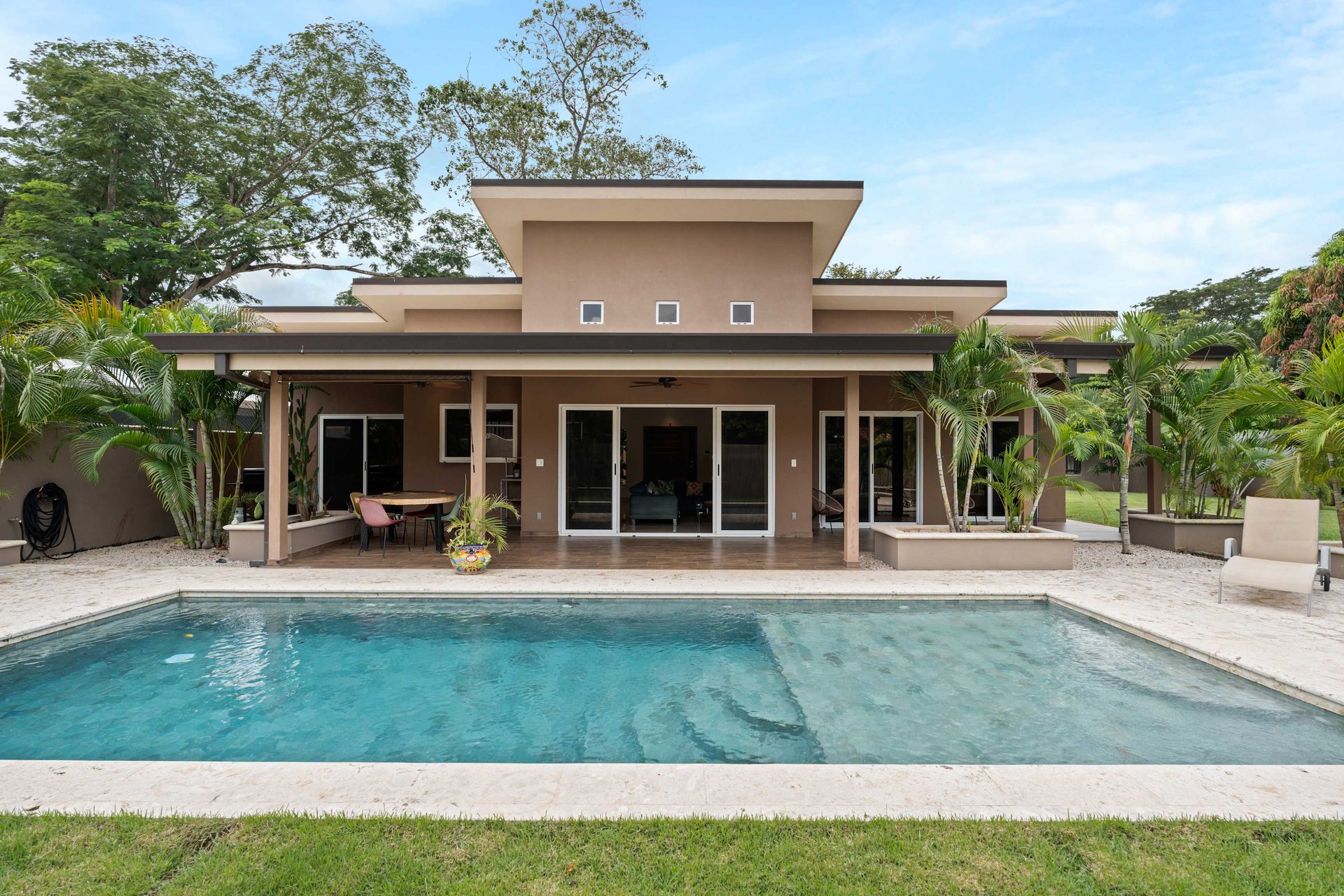 Casa Tranquila | Gorgeous Walk-to-Beach House on a Double Lot in Playa Potrero!