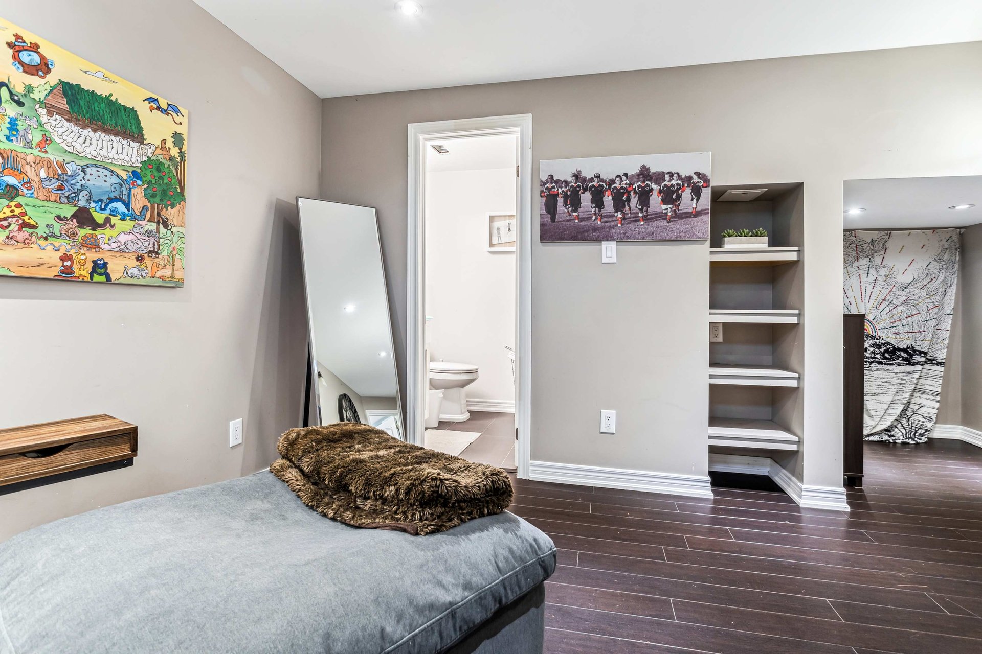 Gorgeous 3 Bedroom Semi- Detached