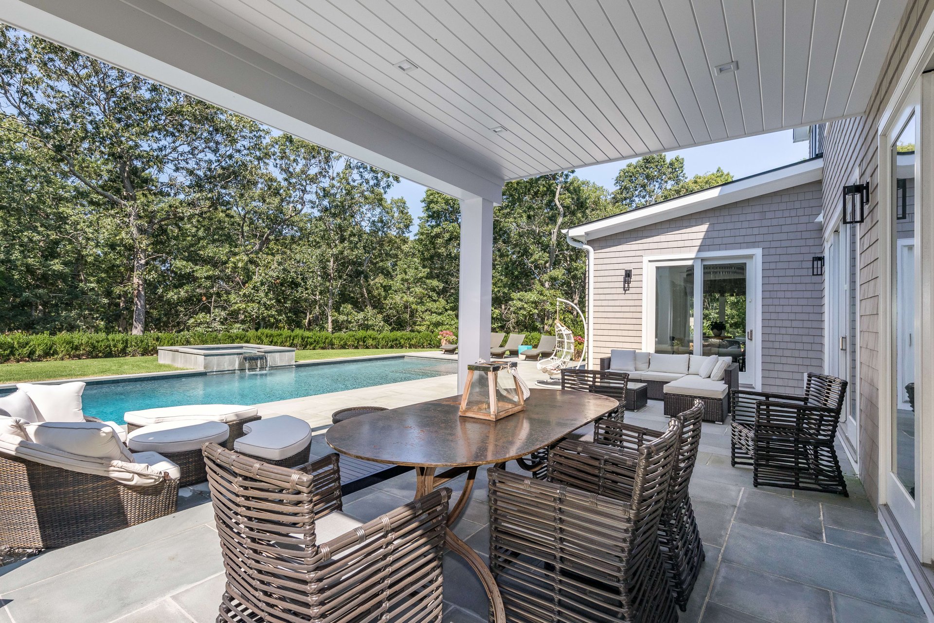 11 Springwood Way