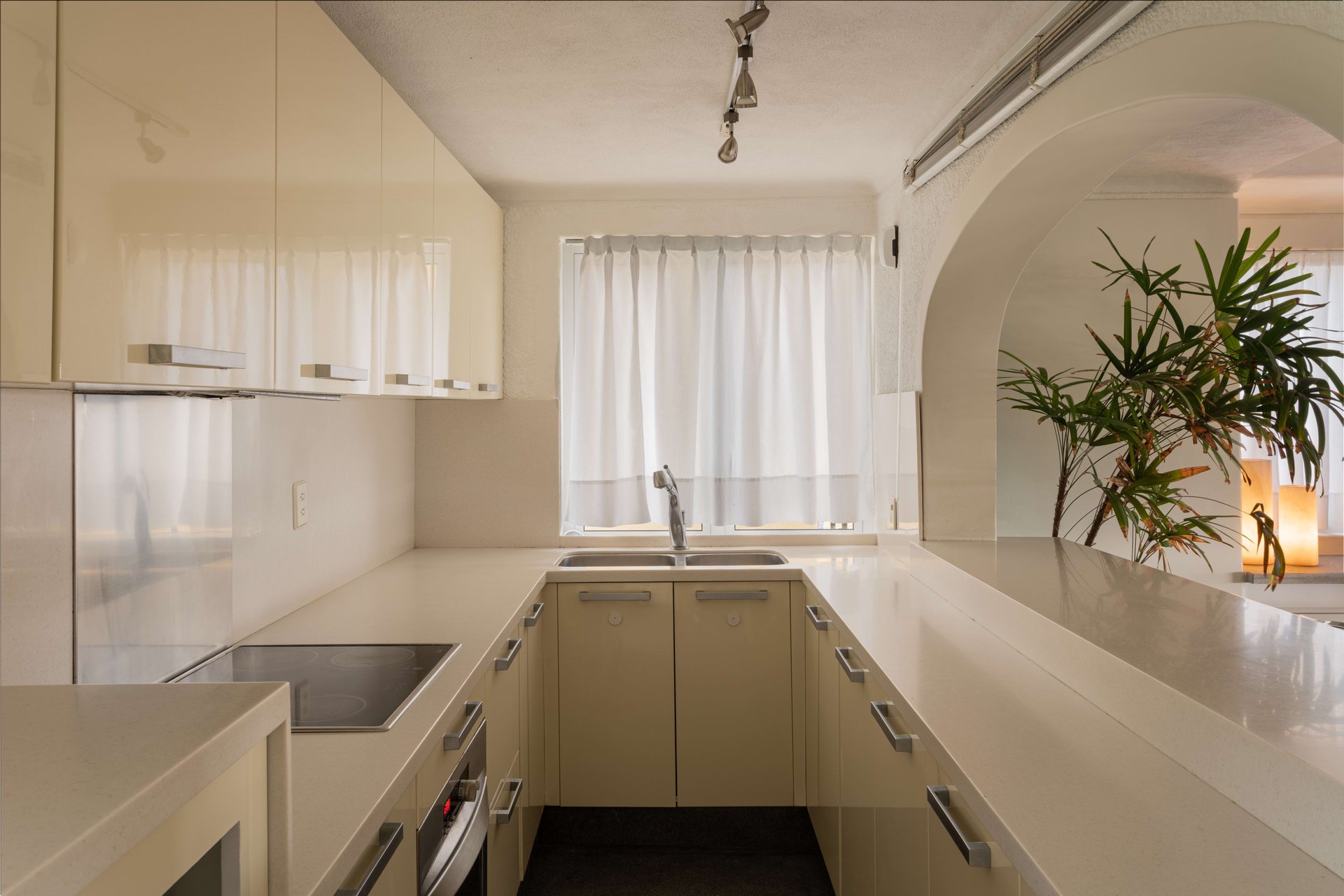 Villa del Sol 10 C (2 Story Penthouse)