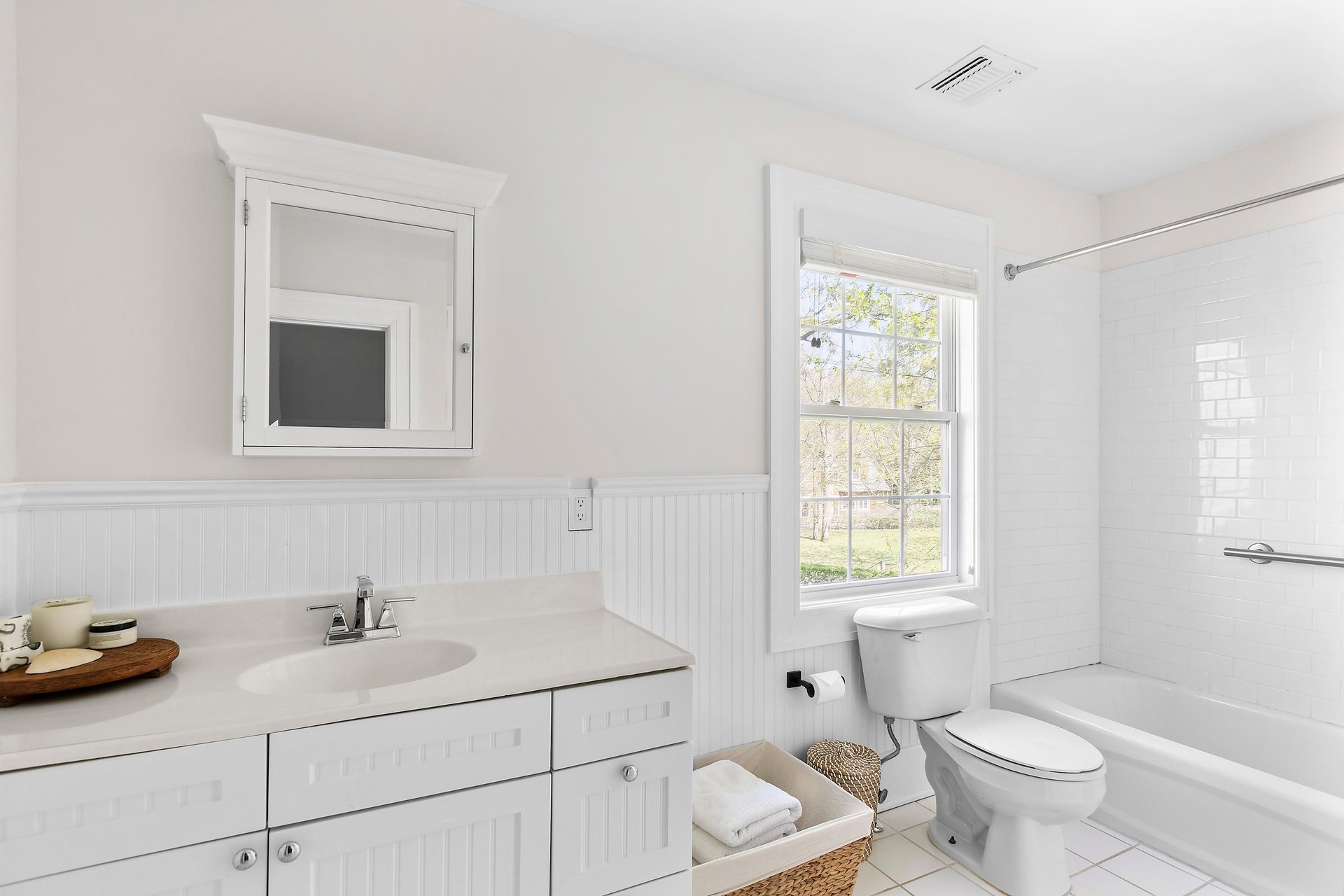 50 Caldwell Road, Bridgehampton