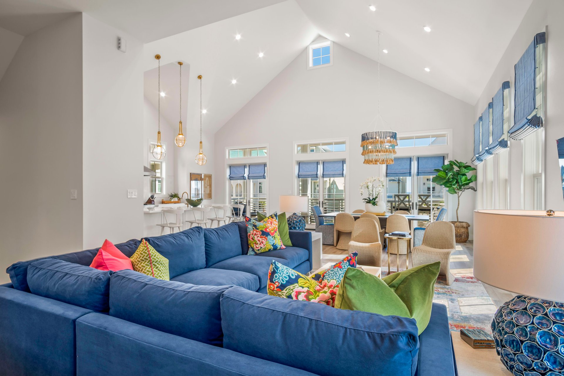 Coastline Drive, 4 Beds 4 Baths