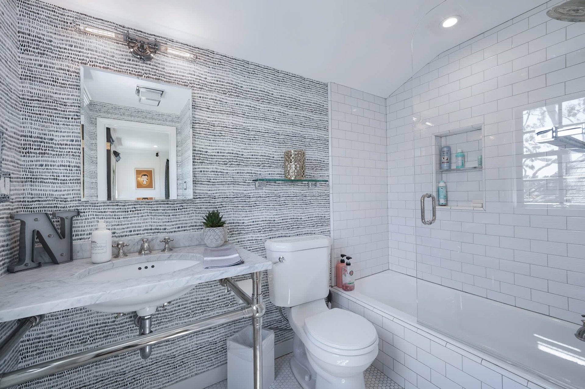 Beautifully Re-Imagined Turnkey Monterey Colonial Home in Los Feliz