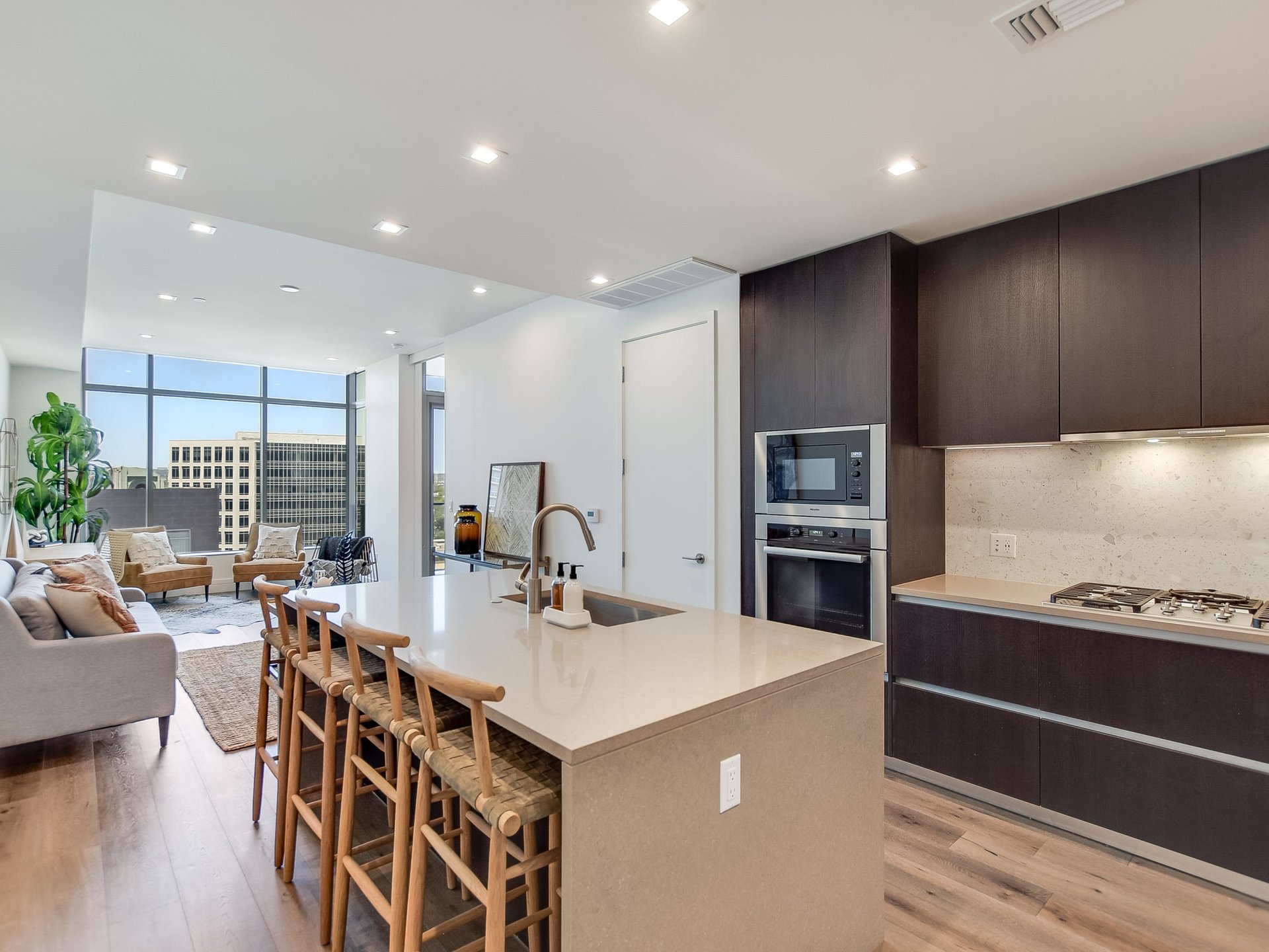 Fifth & West, #1602