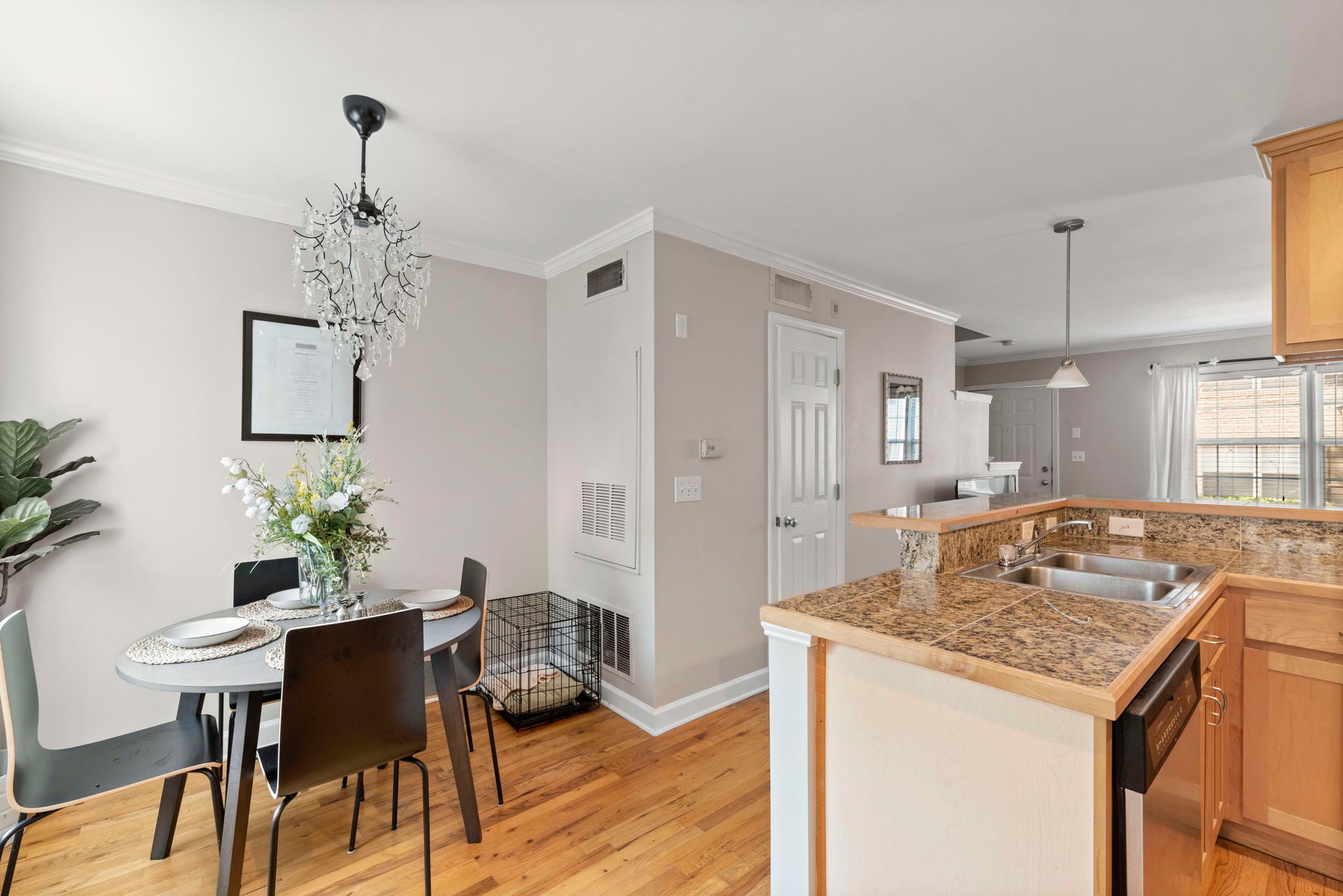2232 Dunseath Avenue, Unit 210