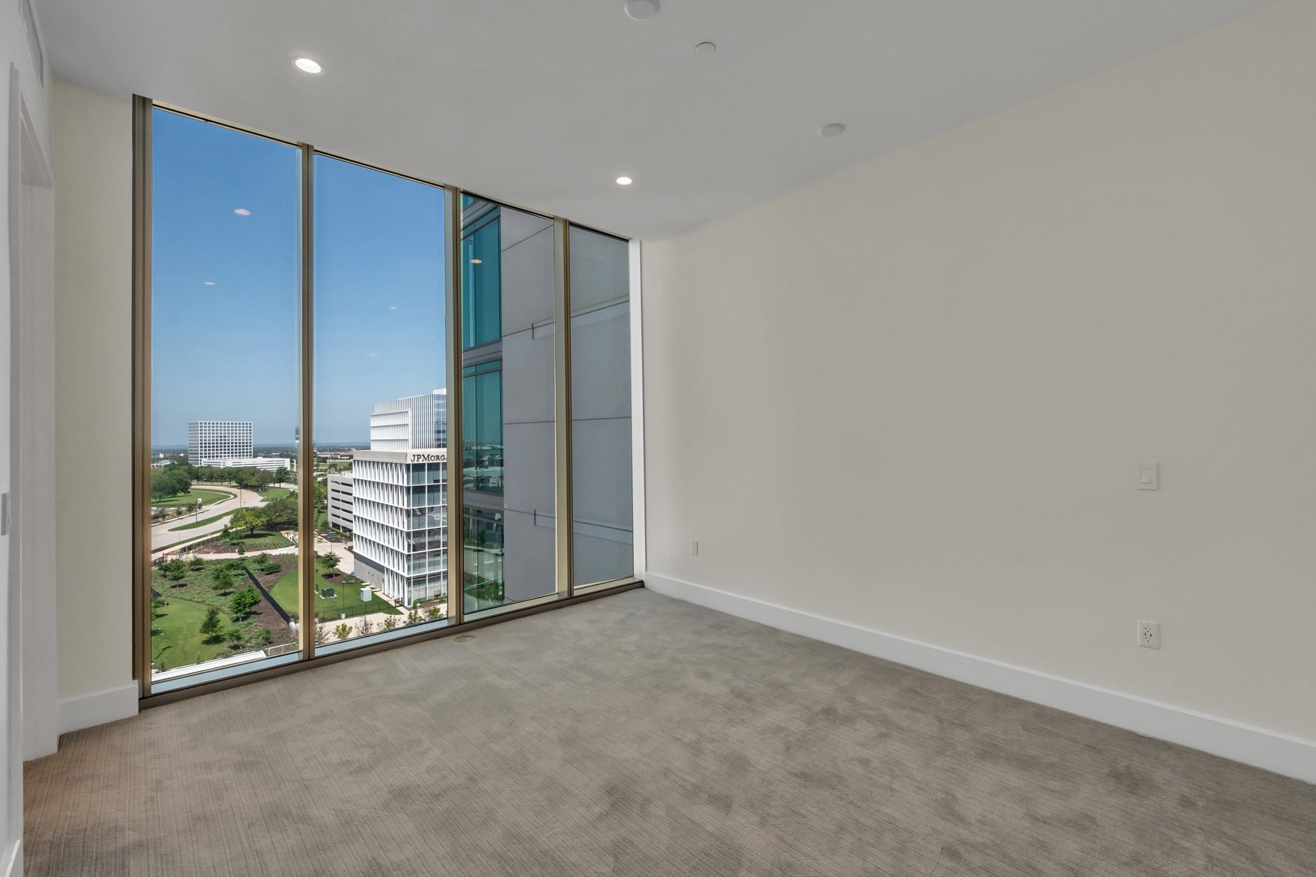7901 Windrose Avenue #906