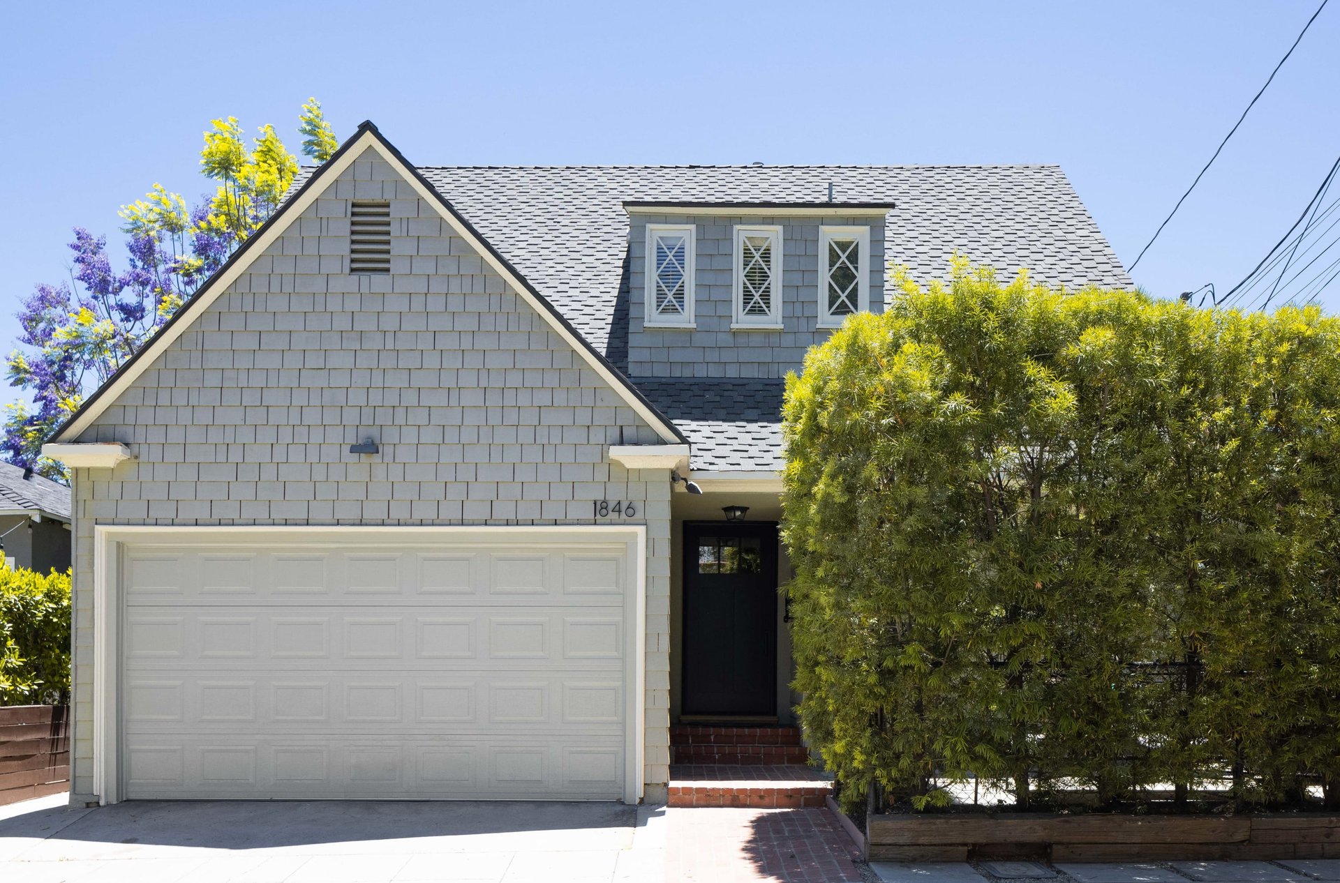 Modern Cape Cod in premier  Silver Lake