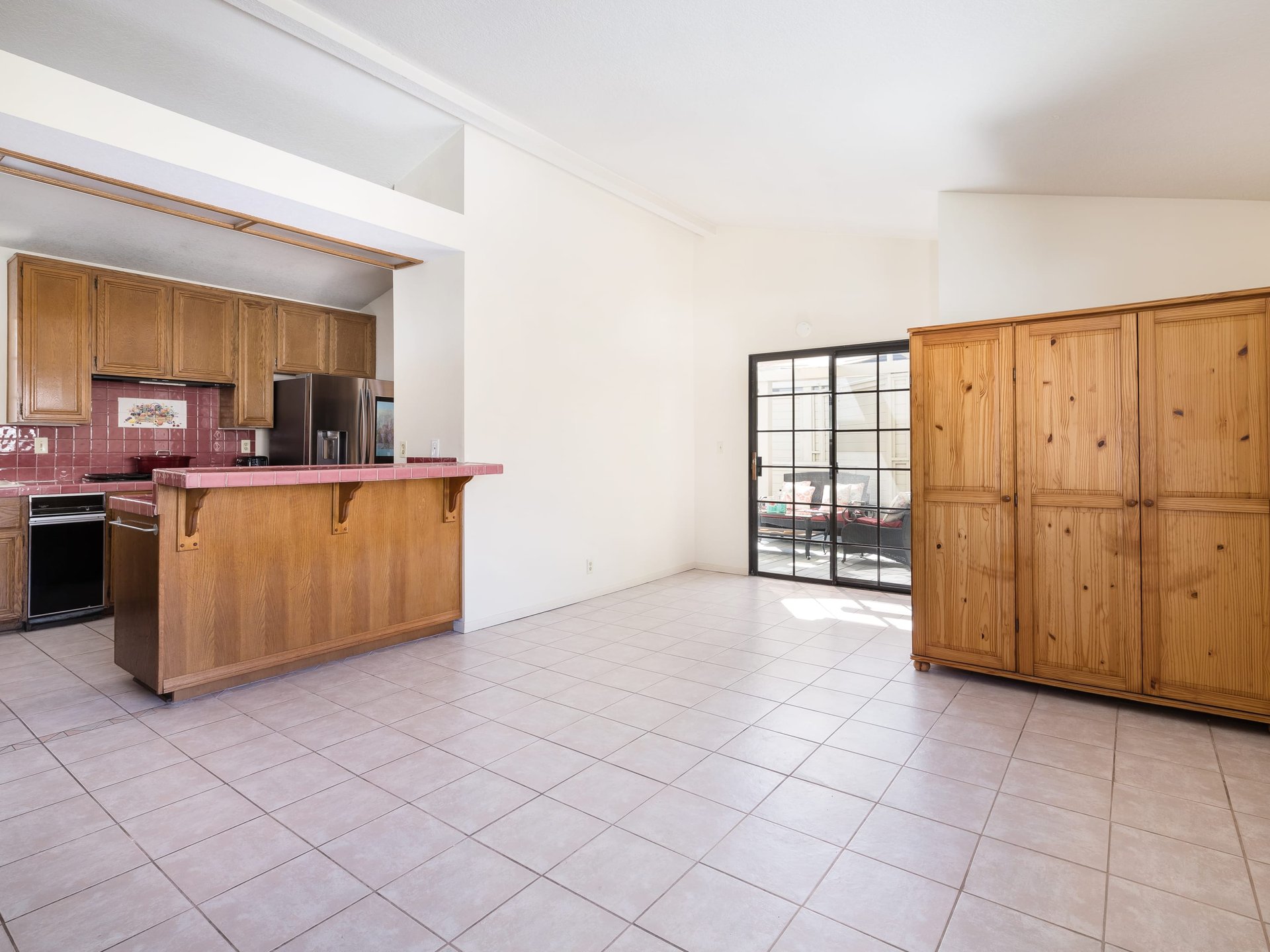 115 S Juanita Avenue A