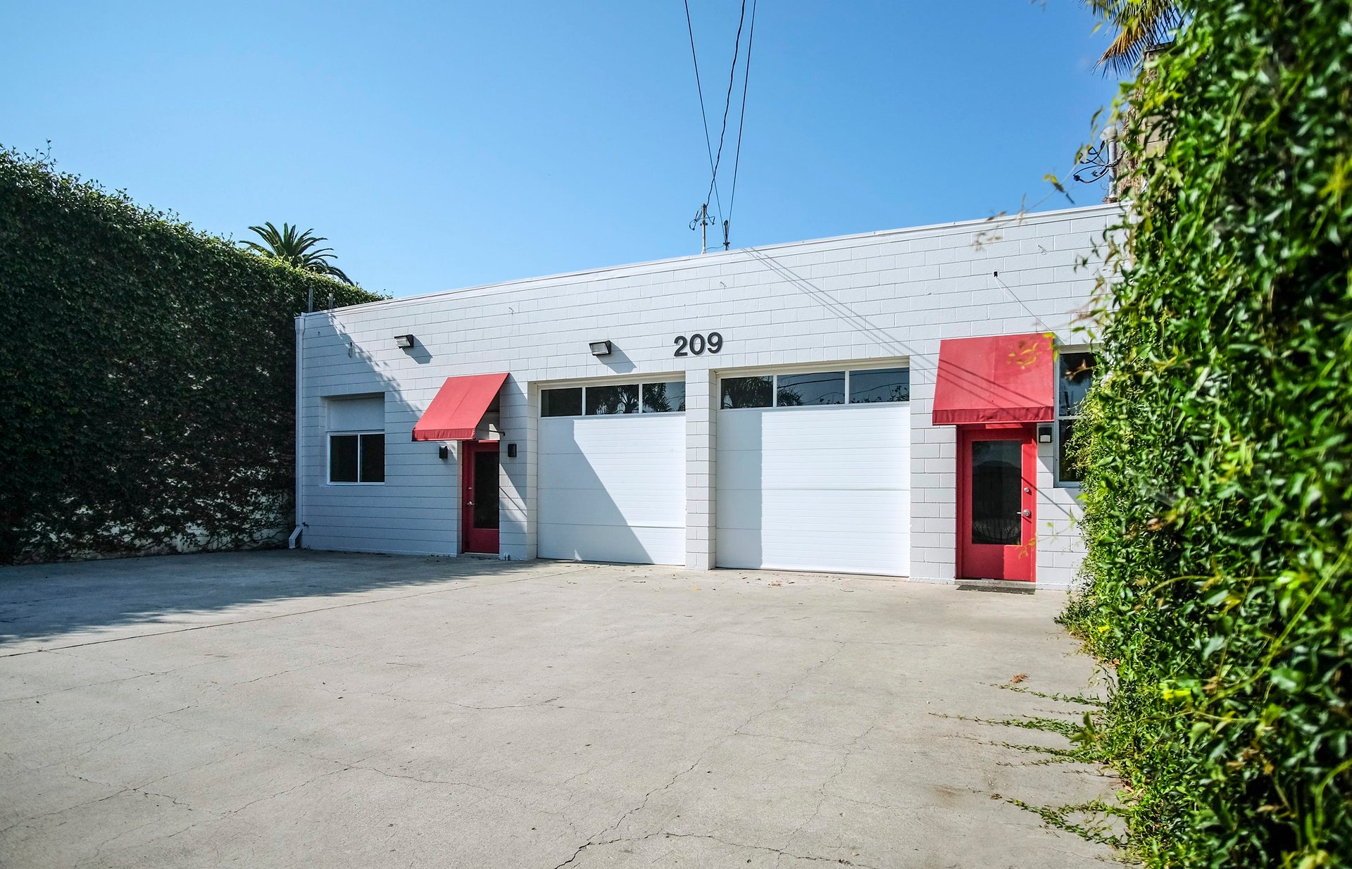 209 Gray Ave