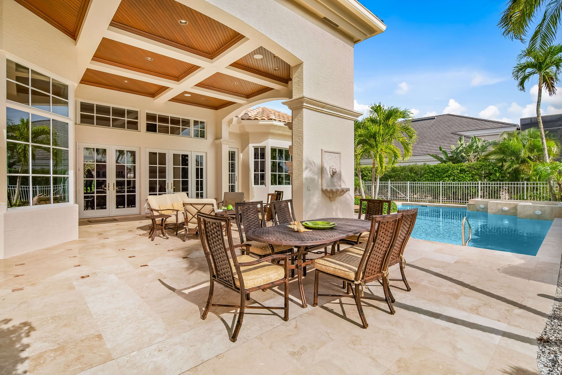 693 Jamestown Lane