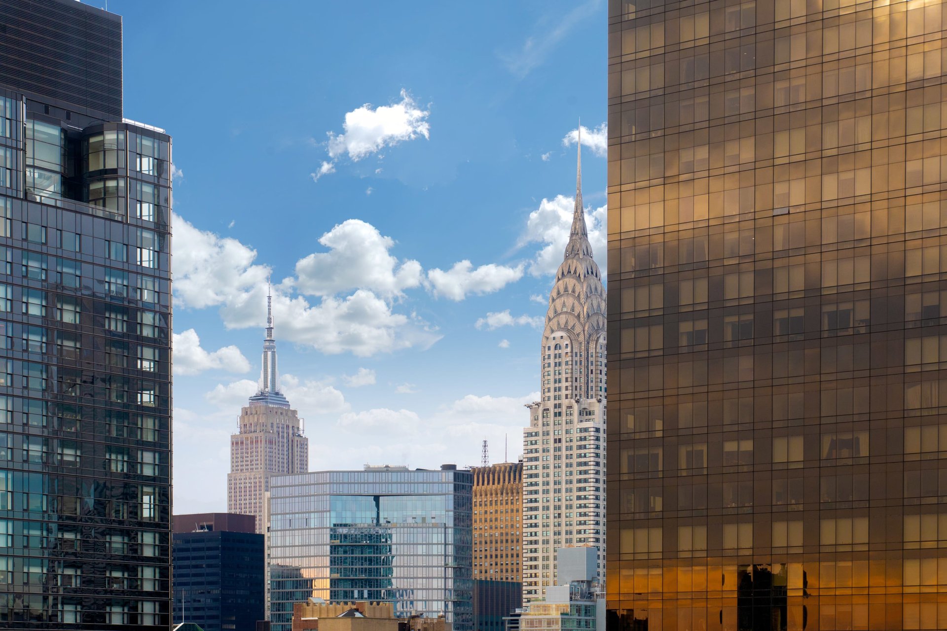 870 United Nations Plaza, 34B