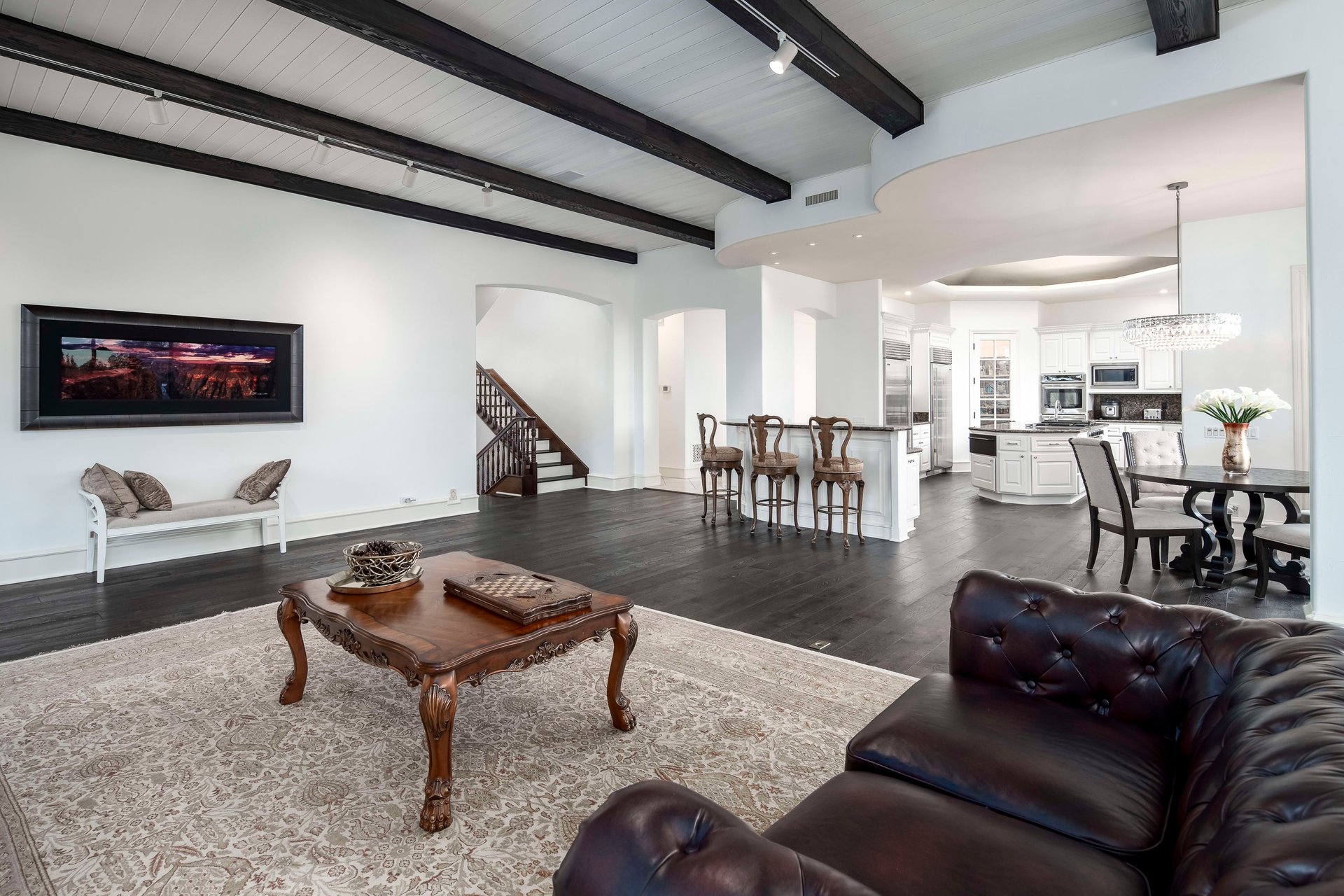 THE ICONIC FAIRBANKS RANCH LIFESTYLE