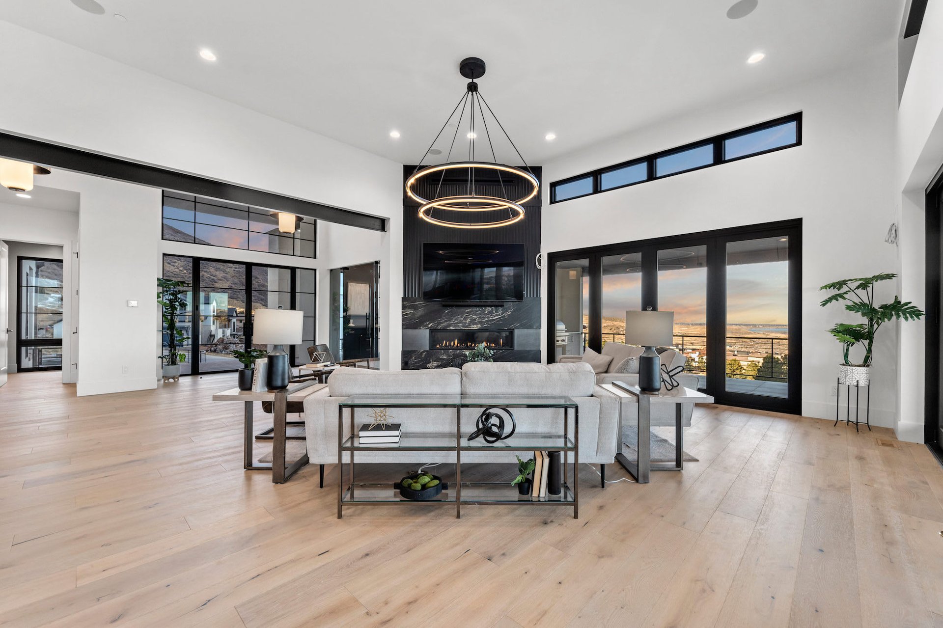 7636 Dante Drive