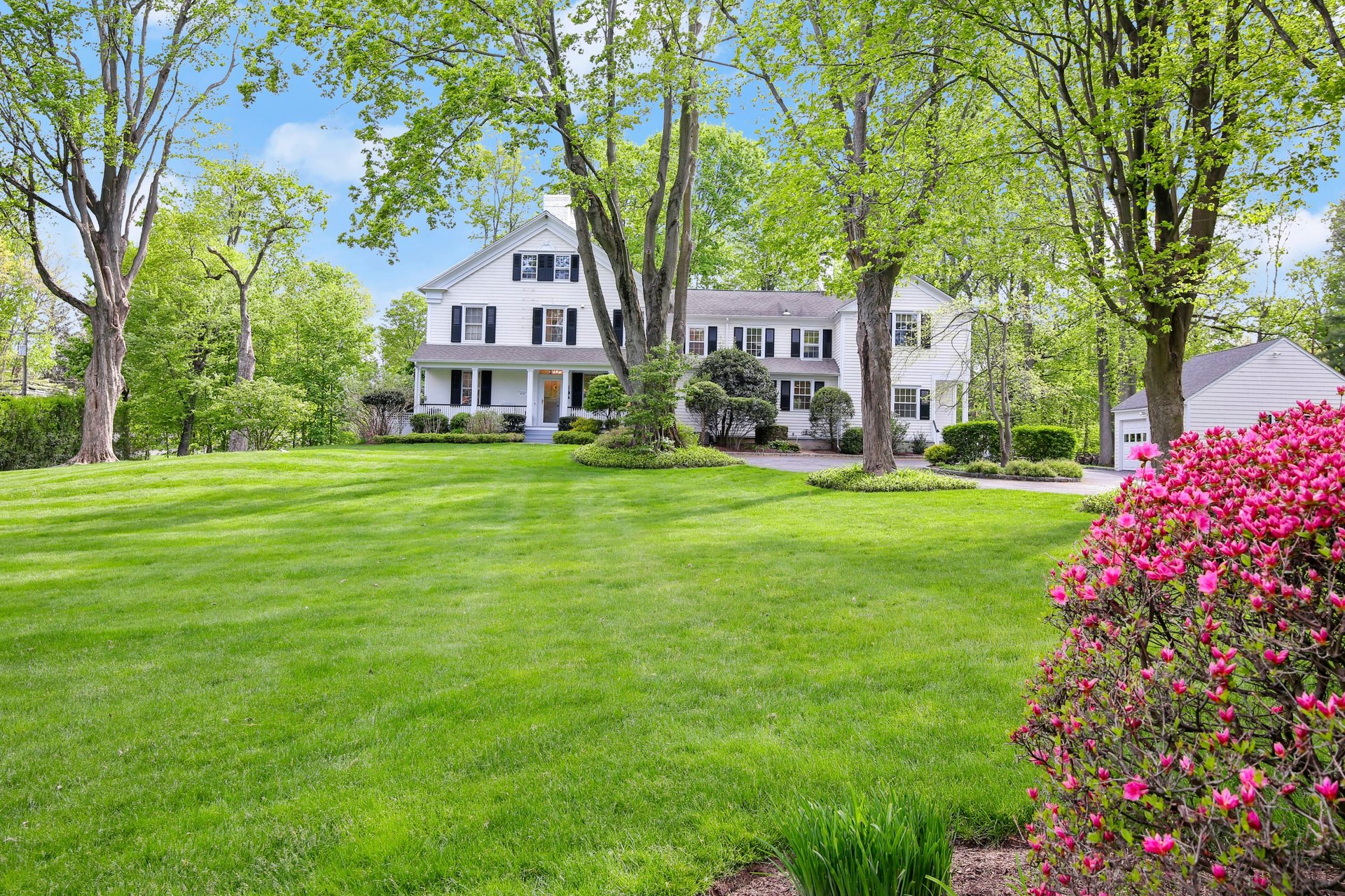 365 Greens Farms Road