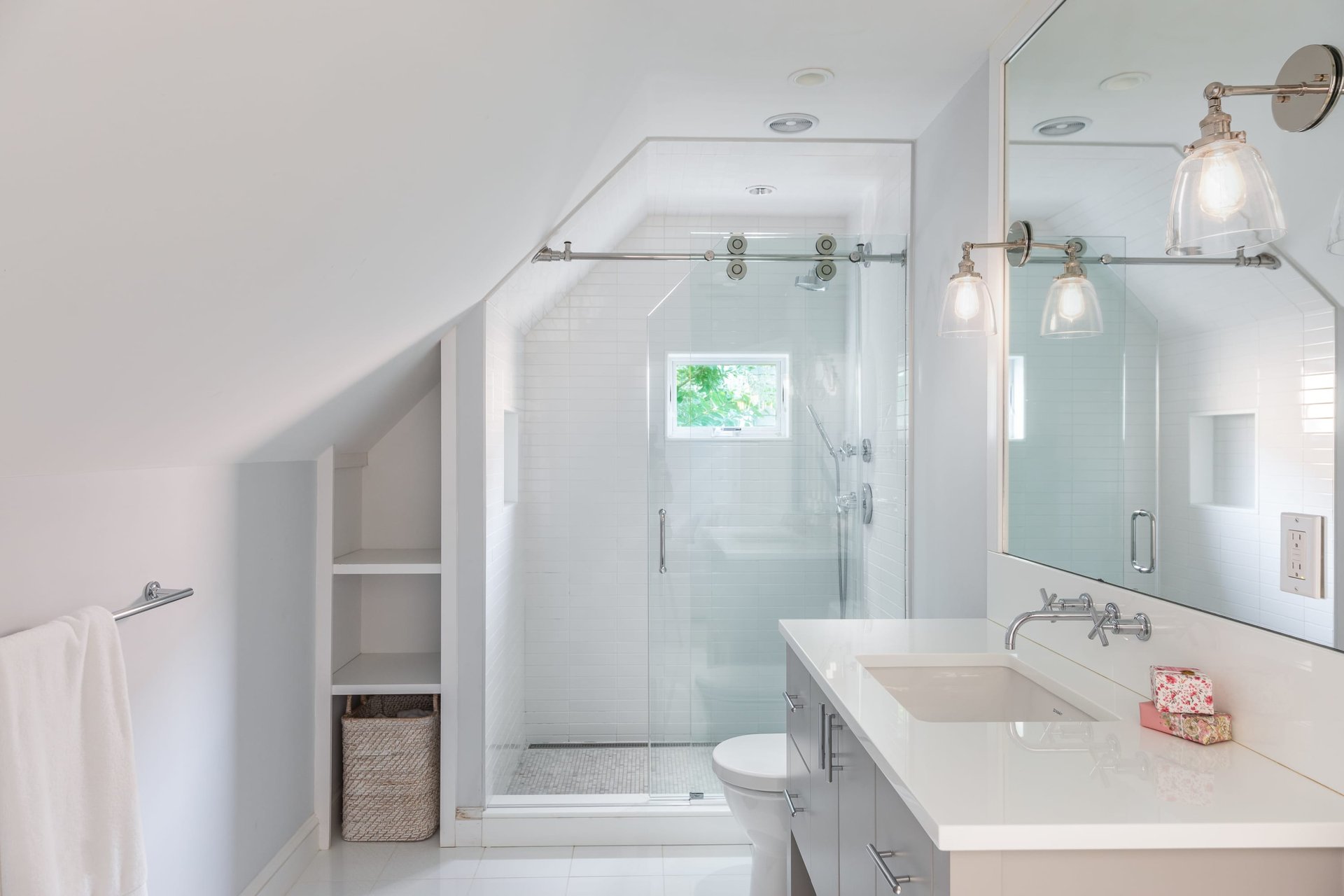 11 Diamon Ct