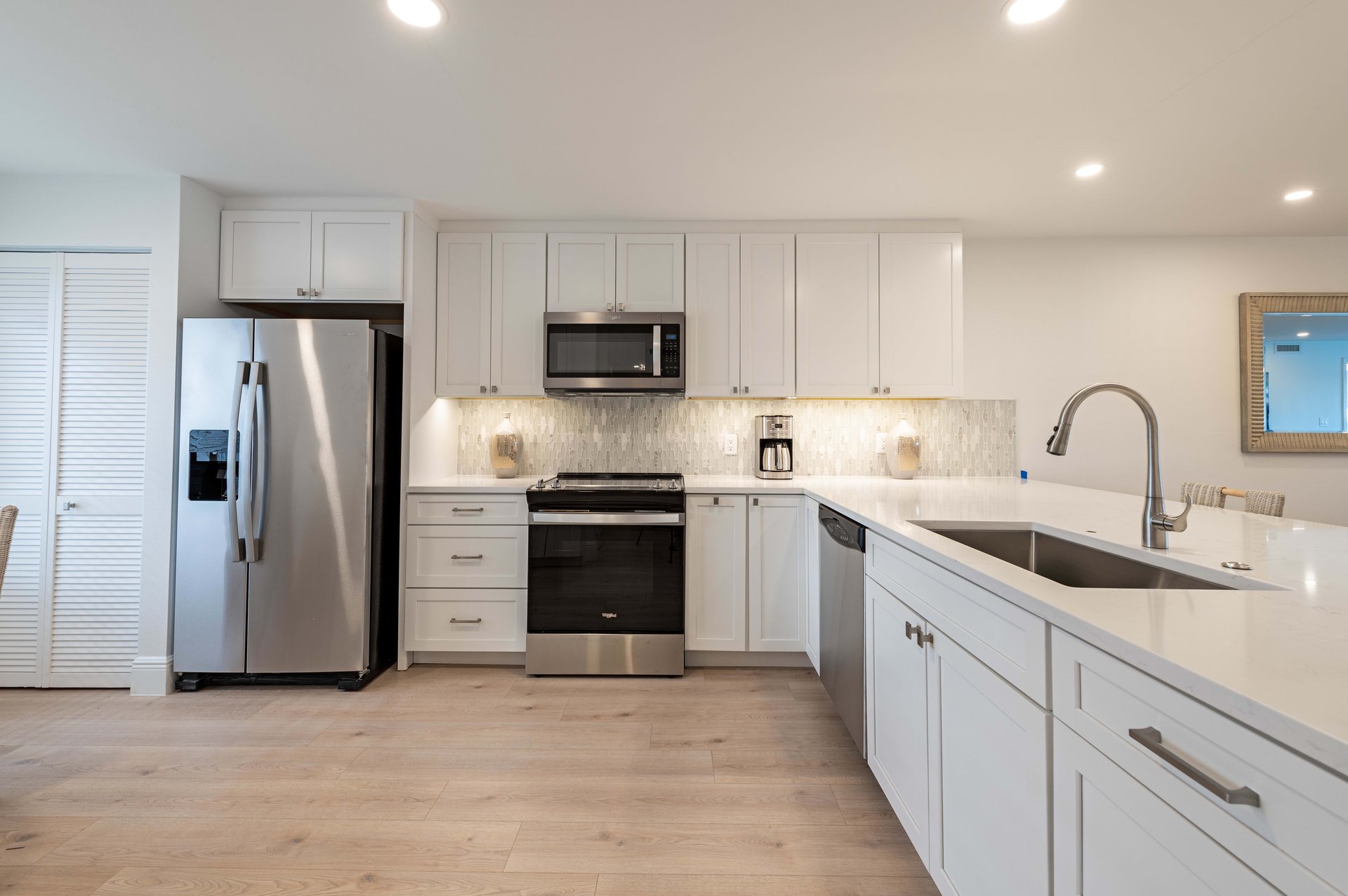 PARK SHORE LANDINGS 2-233