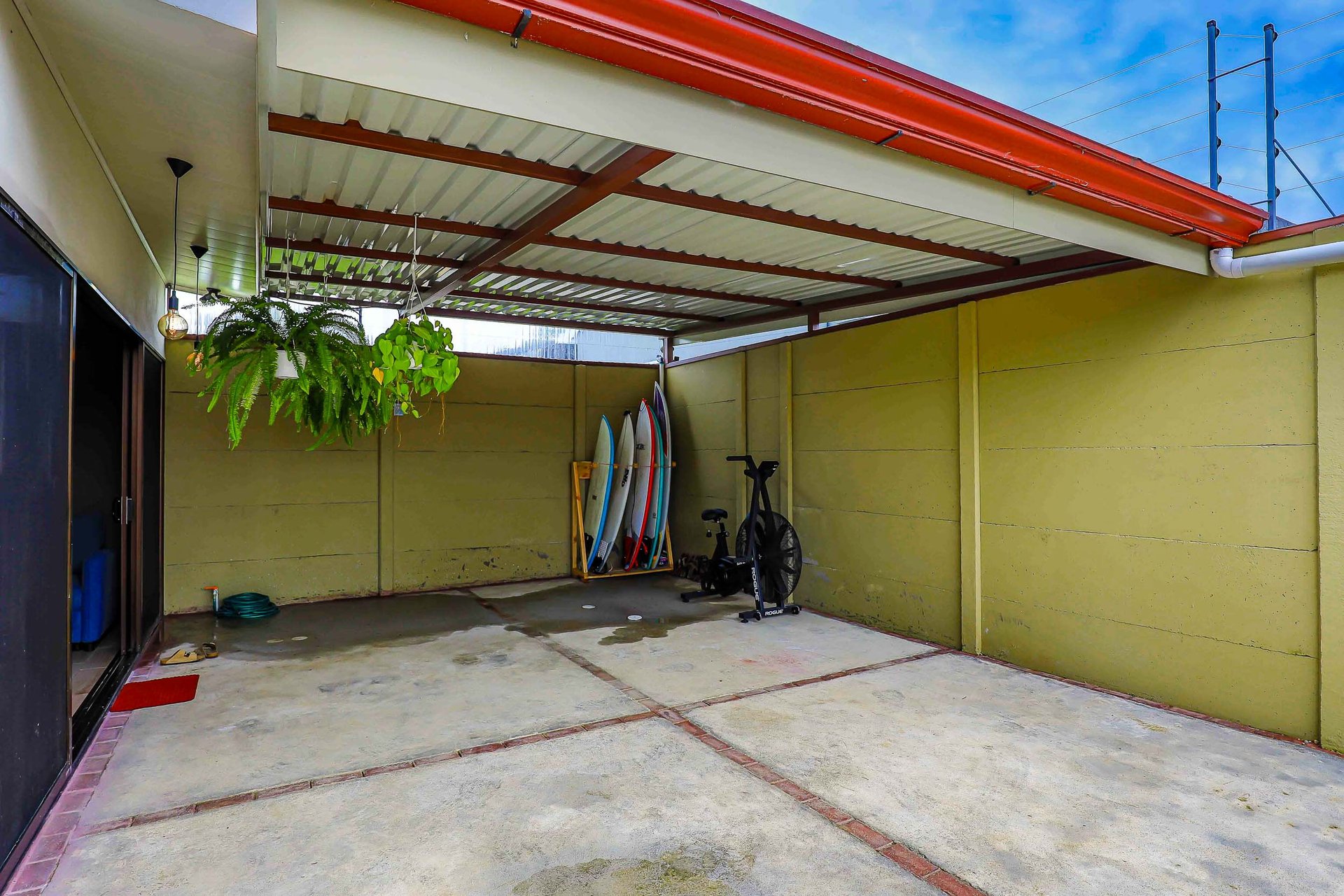 Beautiful Modern Home Manuel Antonio