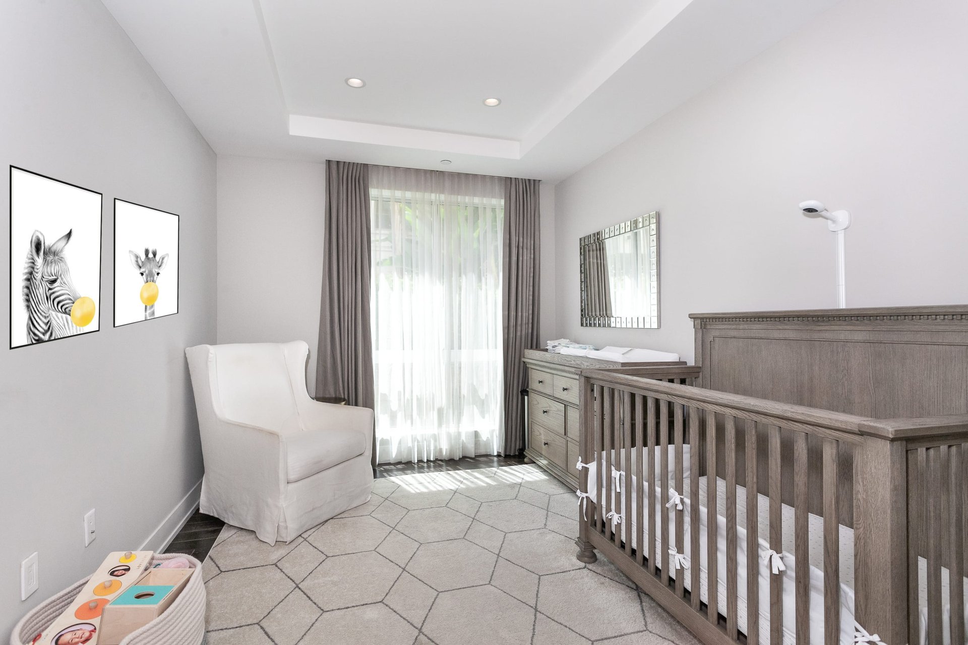 460 N Palm Drive Unit 106