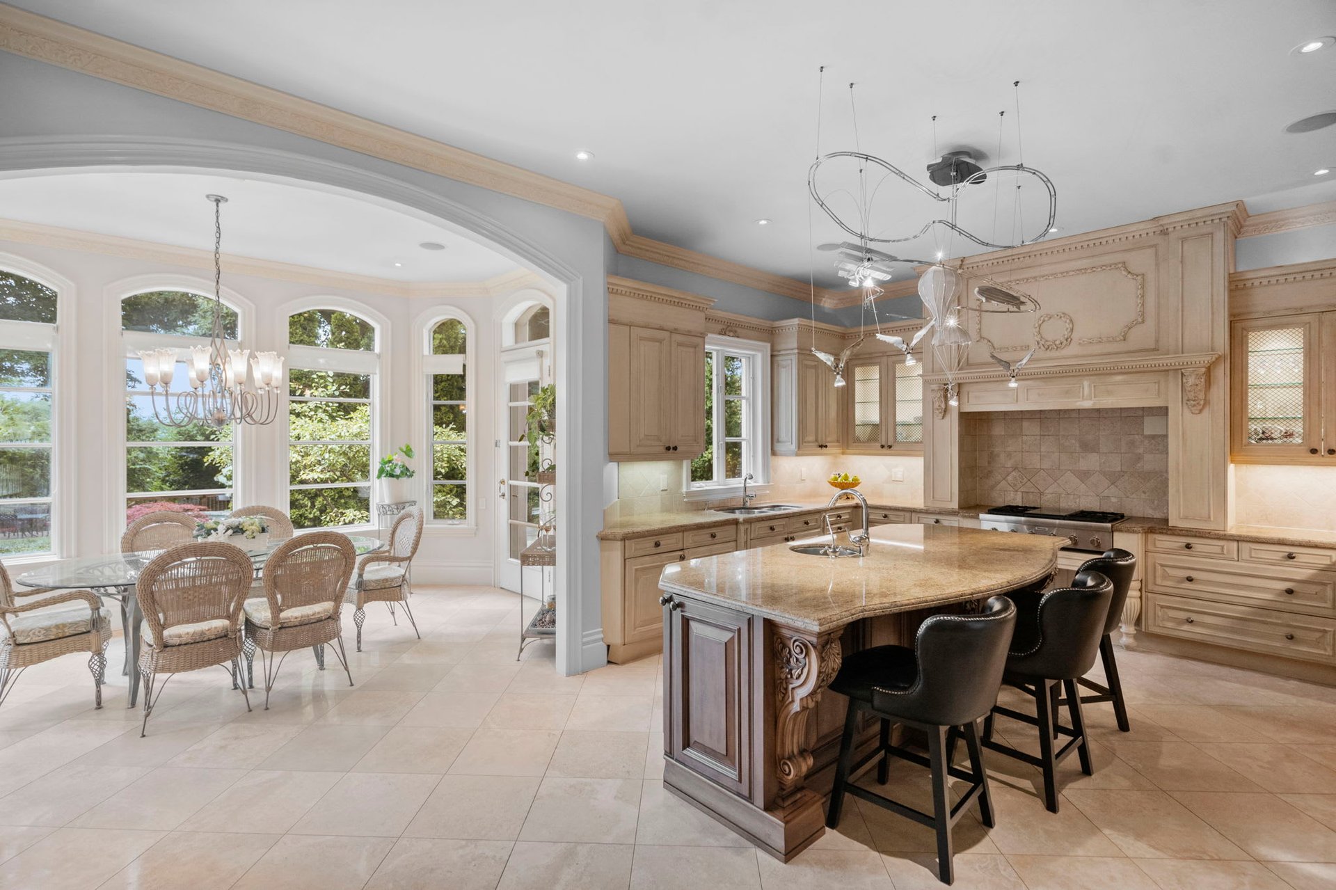 SOLD: Breathtaking Ravine Property!