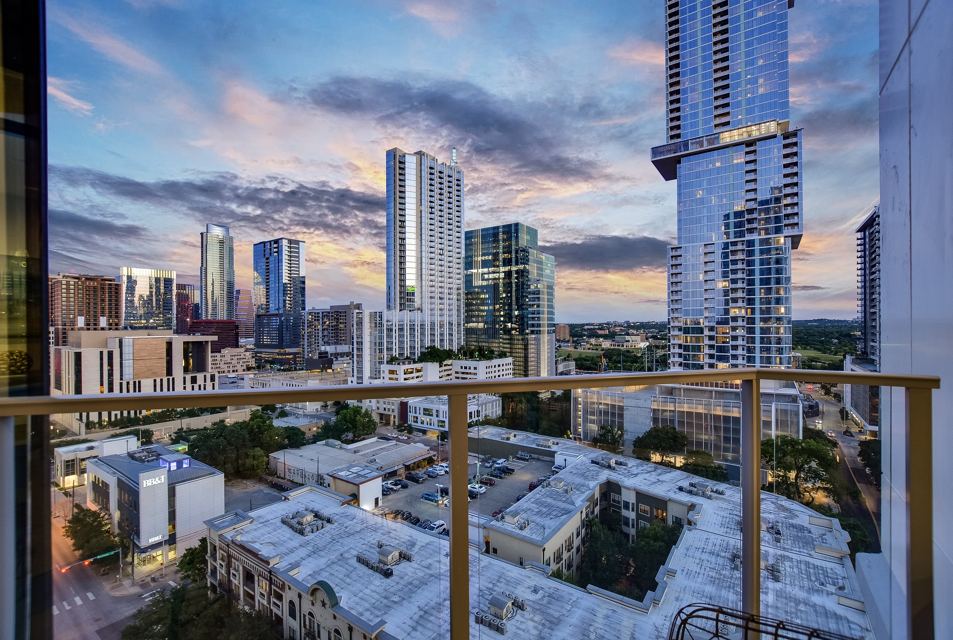 Fifth & West, #1501