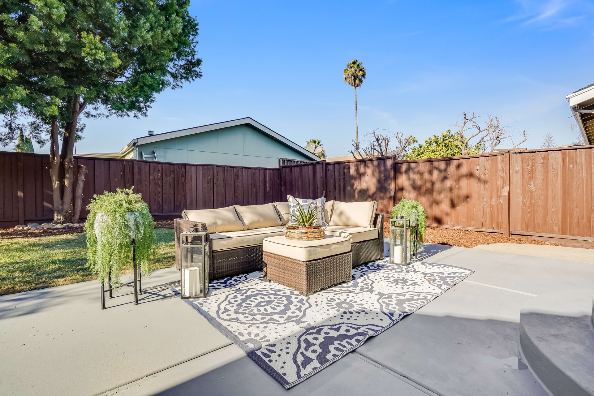 115 Rosewell Way