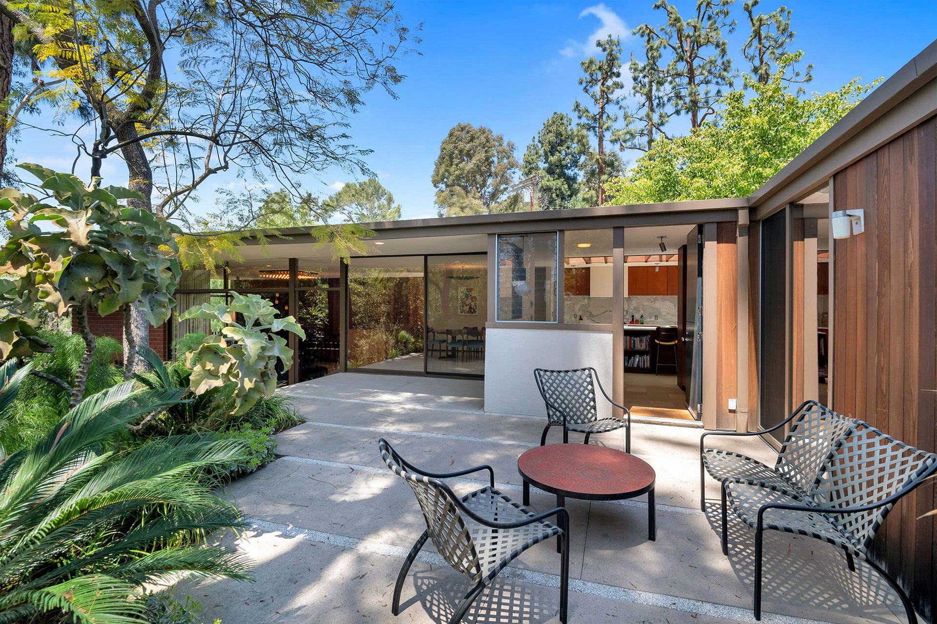 9557 Lime Orchard Rd, Beverly Hills