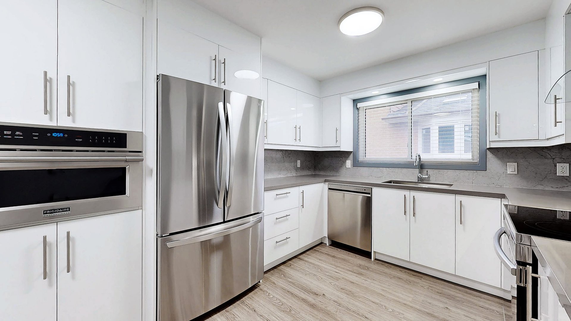 36 Jayfield Rd - Upper Unit