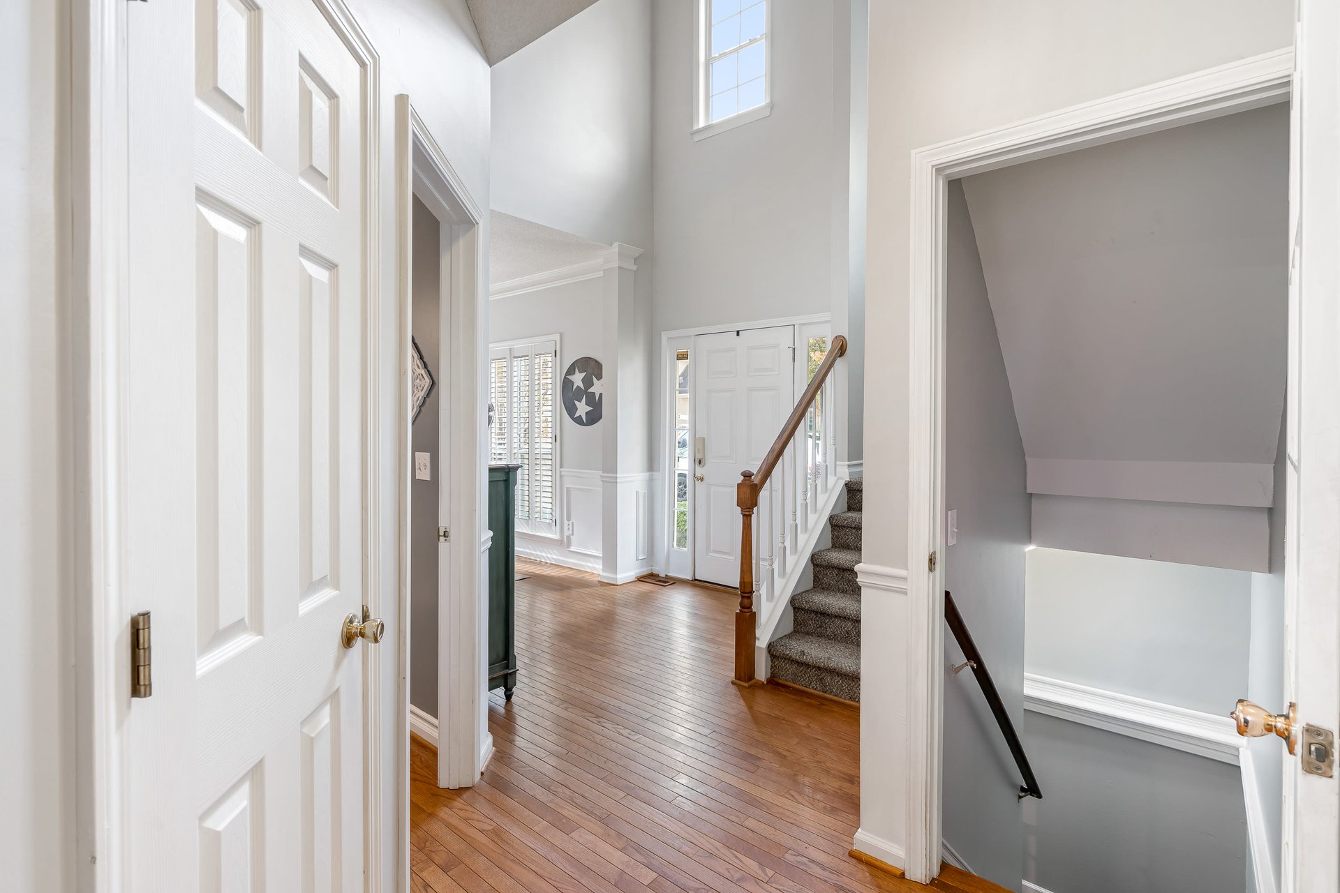 4557 Chelton Ct 