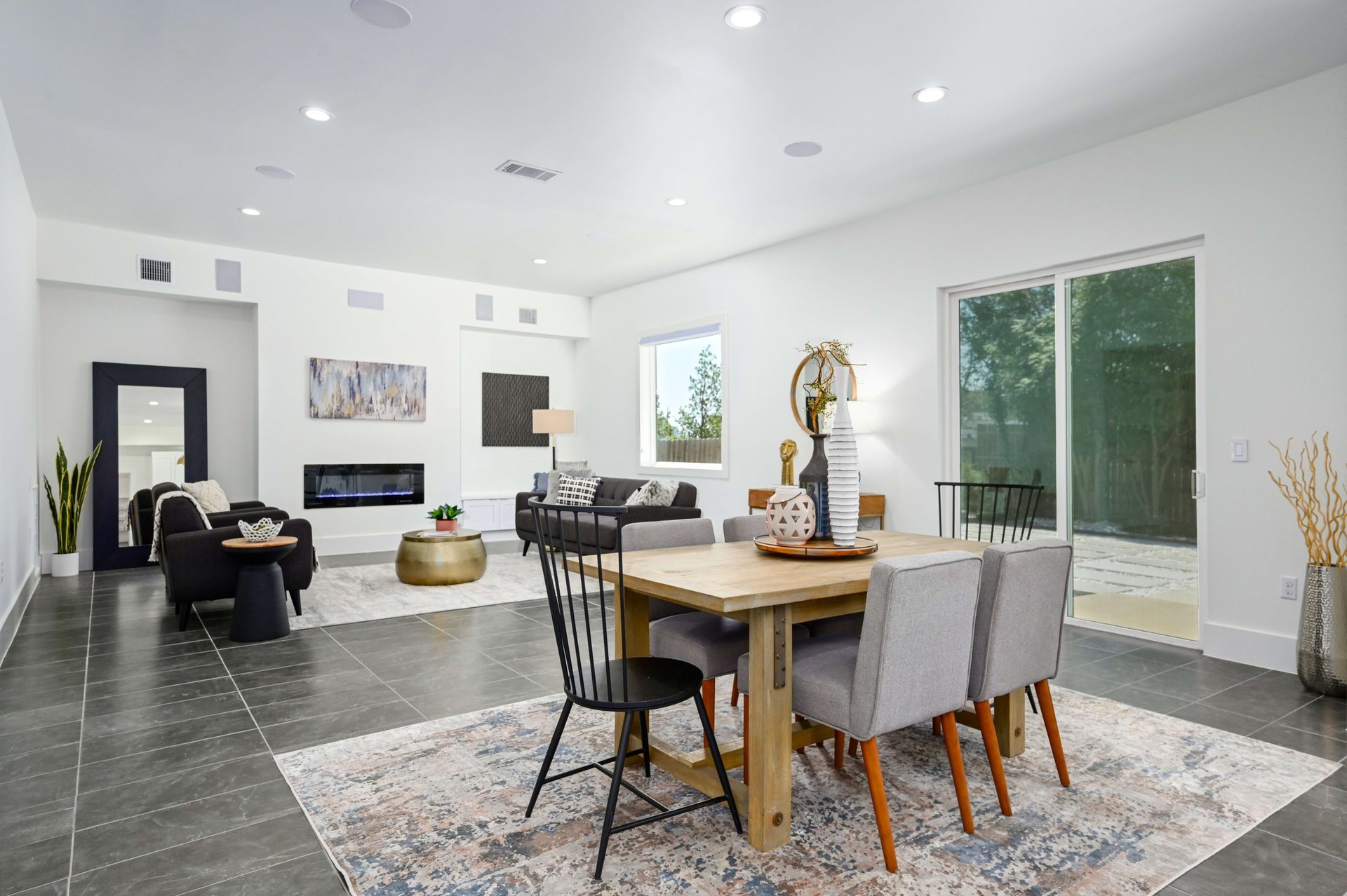 3317 Rosefinch Trail 