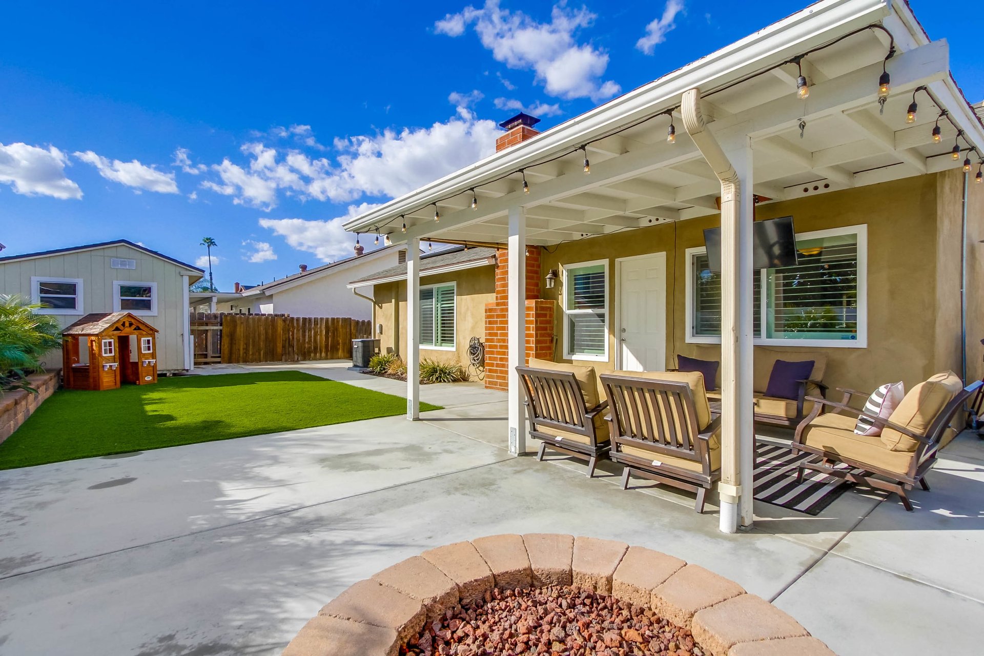 1021 Cajon Greens Dr