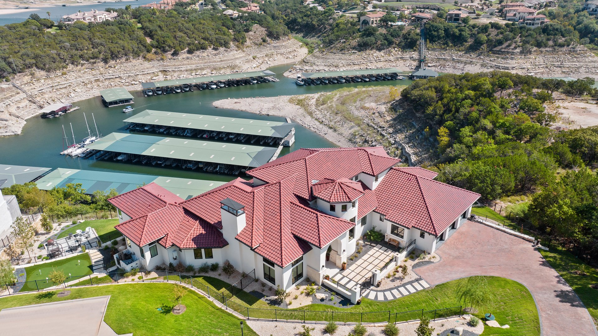 The Peninsula at Rough Hollow