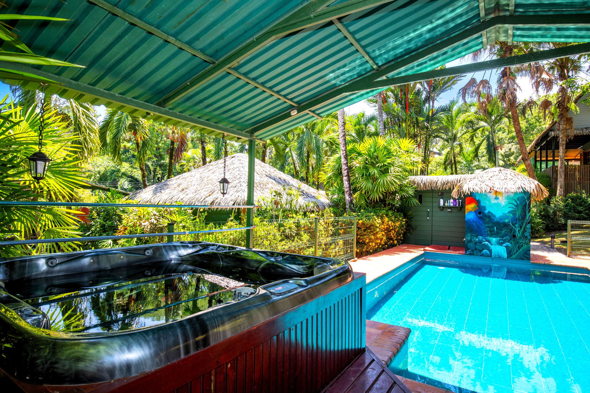 A MONEY MAKER! Location, home, guest cabins, with a SUCCE$$FUL exclusive distribution agency!