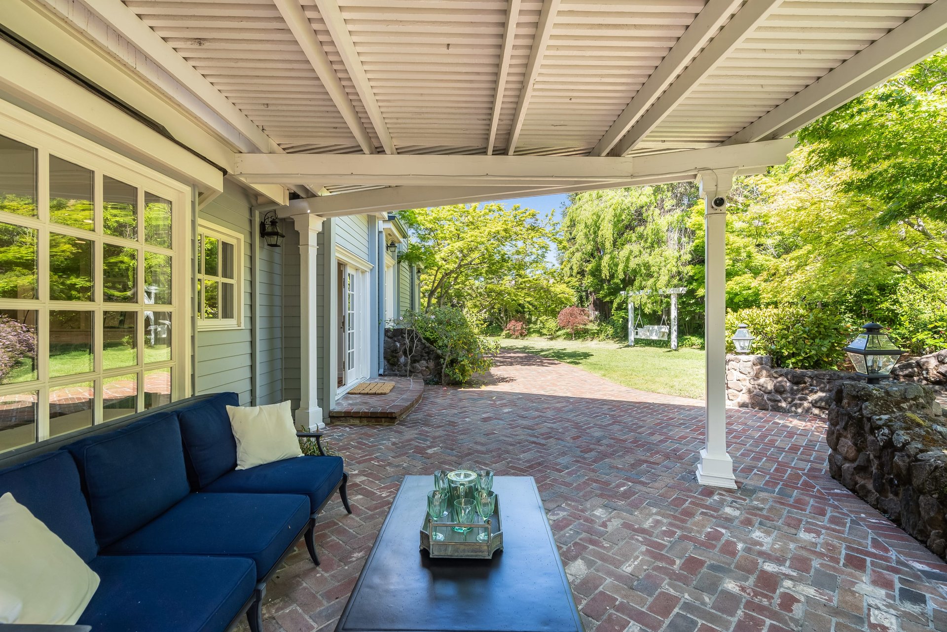 280 Ridgeway Road