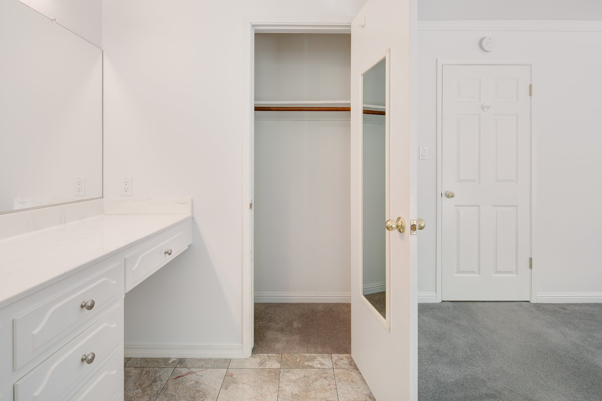 42 Taft Ct