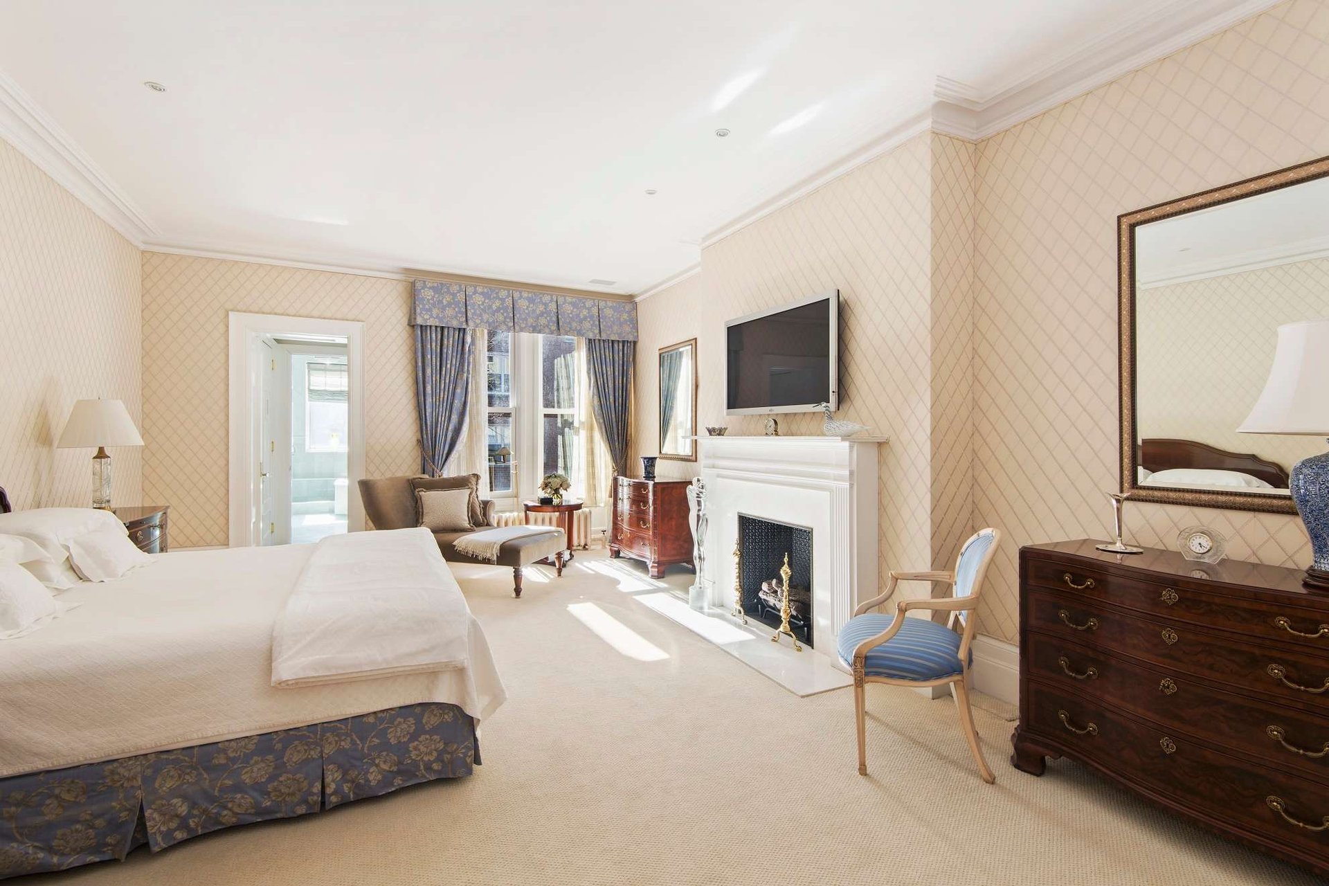 Exquisite and Historic UWS Townhouse