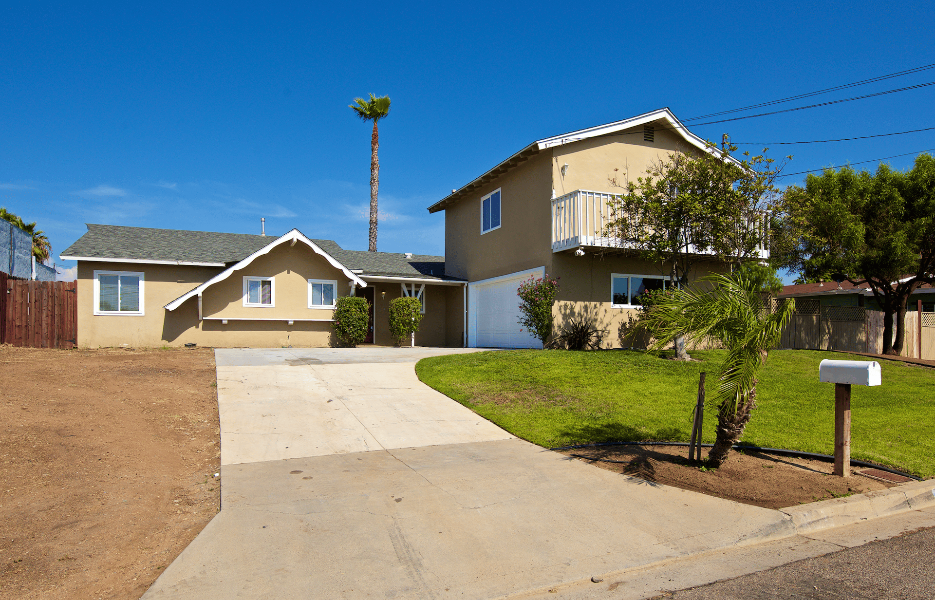 537 Felicita Ave