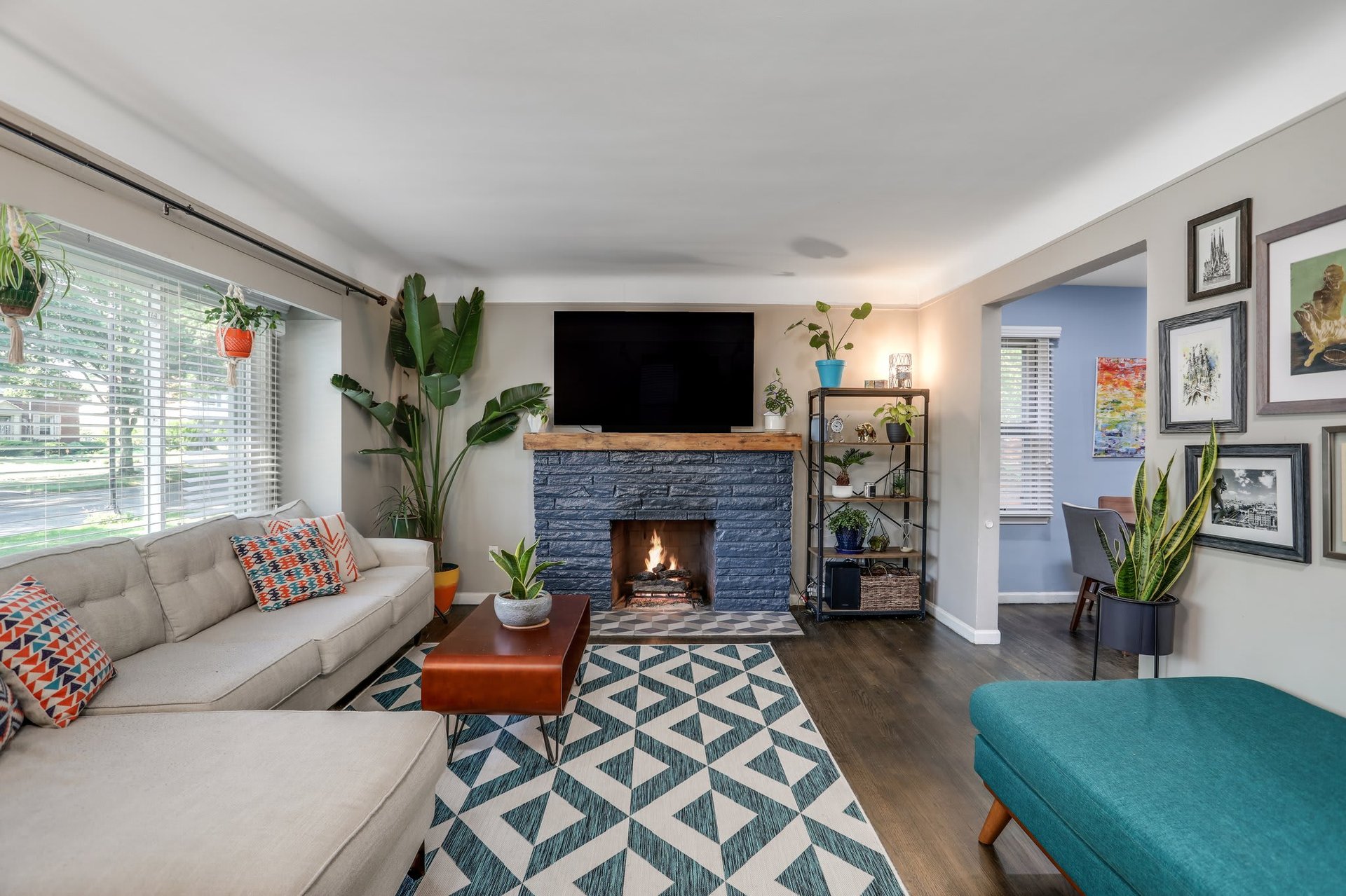 2530 Woodstock Drive
